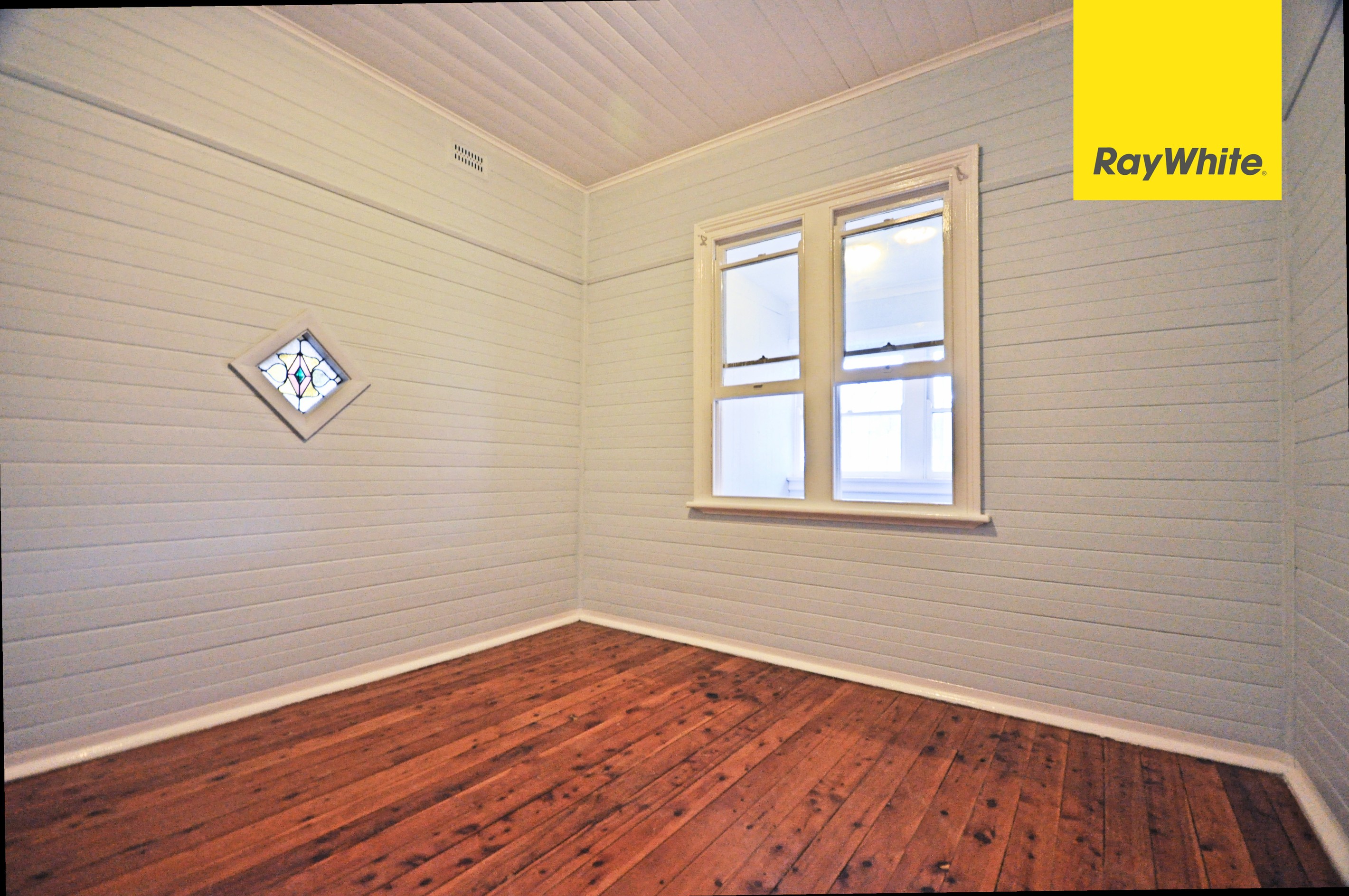 124 Kingsland Road, Regents Park, NSW 2143