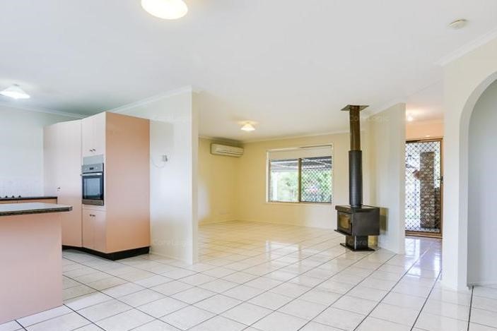 16 Bottlebrush Crescent, Redbank Plains, QLD 4301