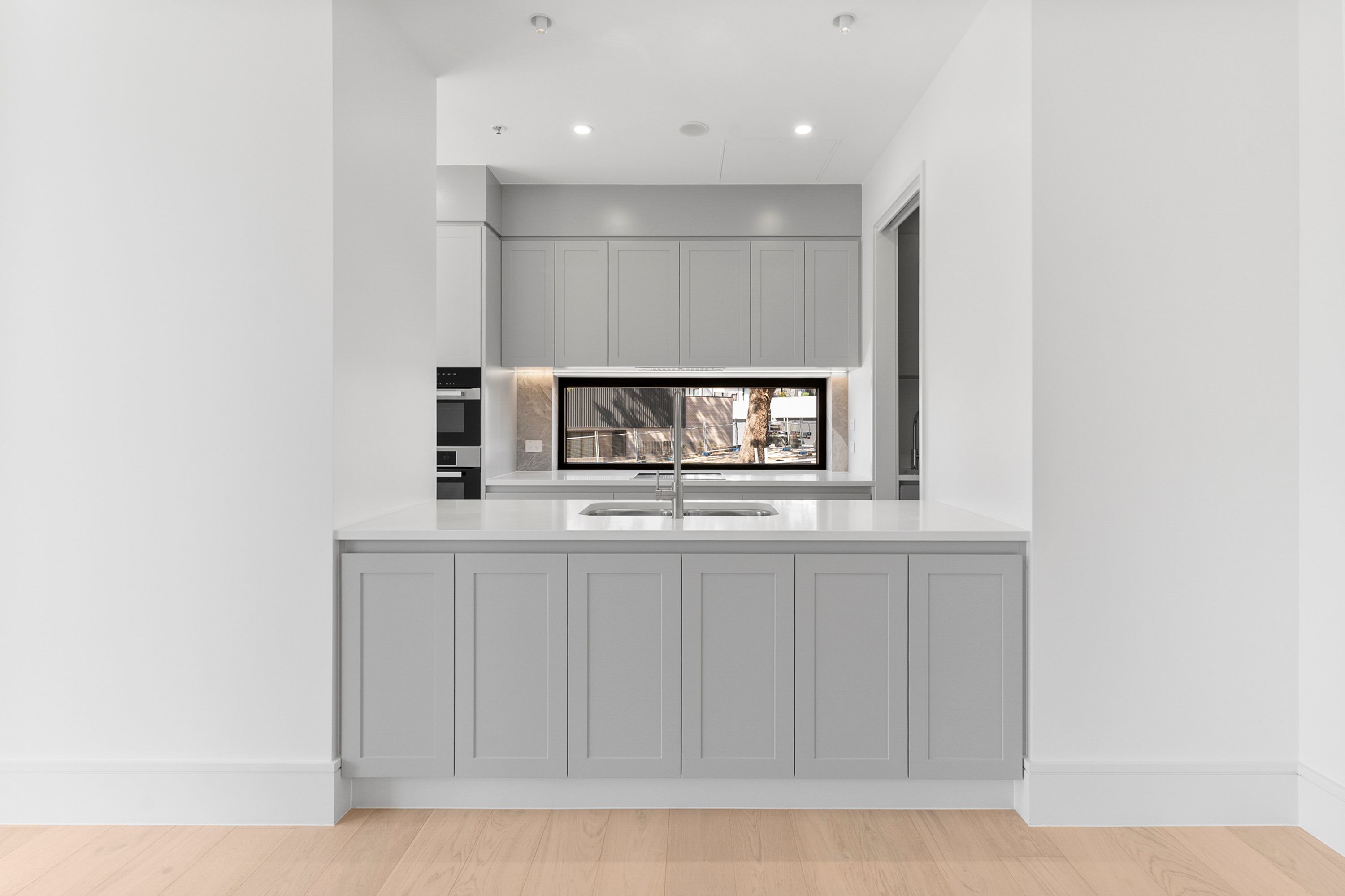 6/1 Lady Nelson Place — photo 3 of 14