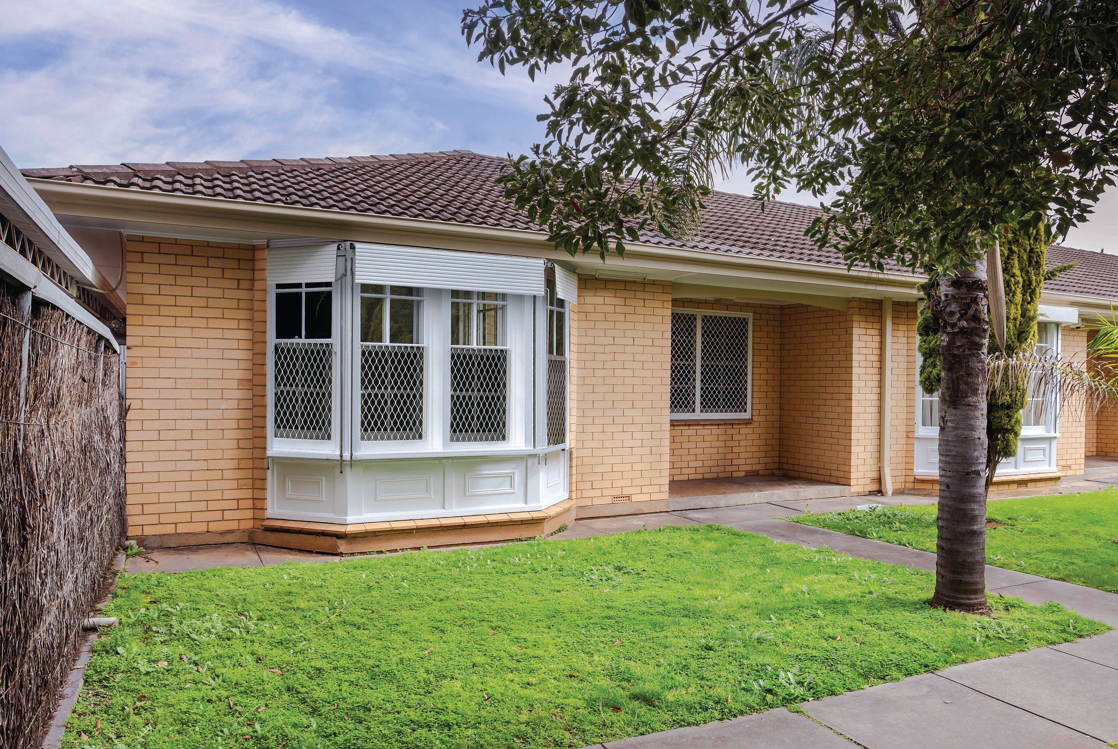 7/4 The Grove — photo from Ray White Woodville