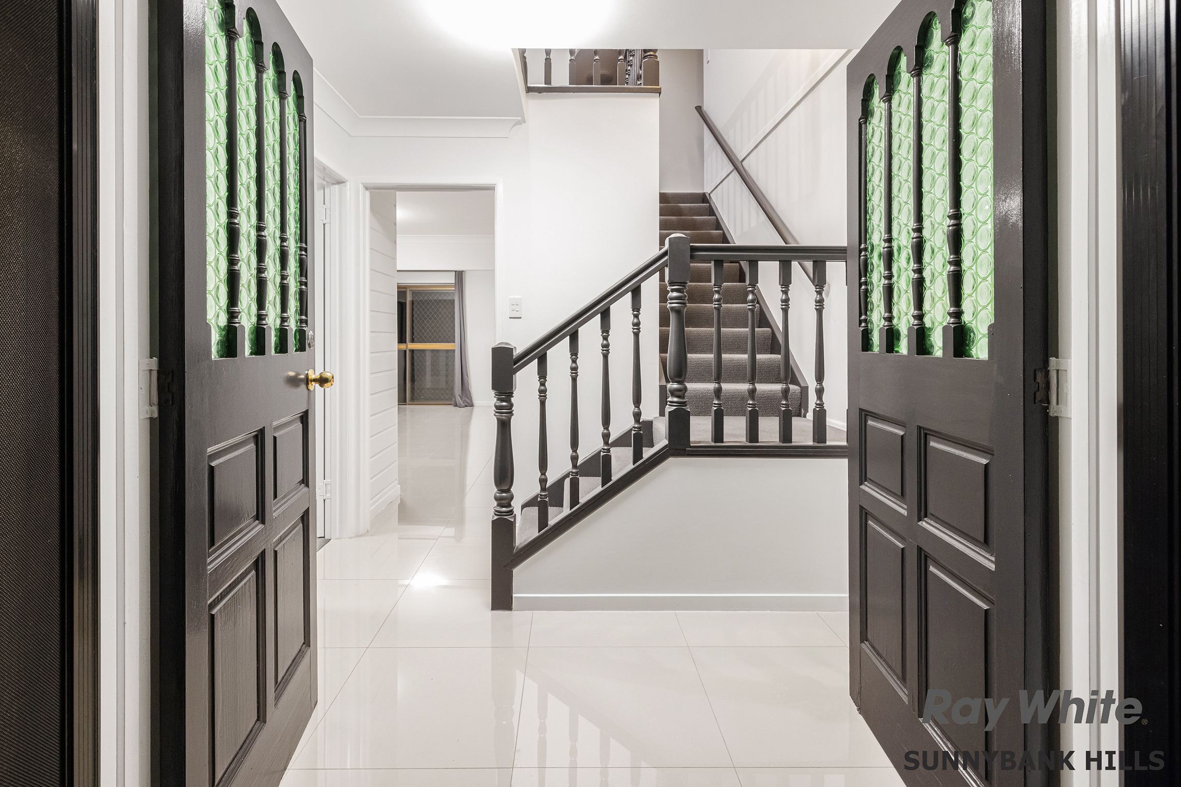 9 Mapleleaf Street, Eight Mile Plains, QLD 4113