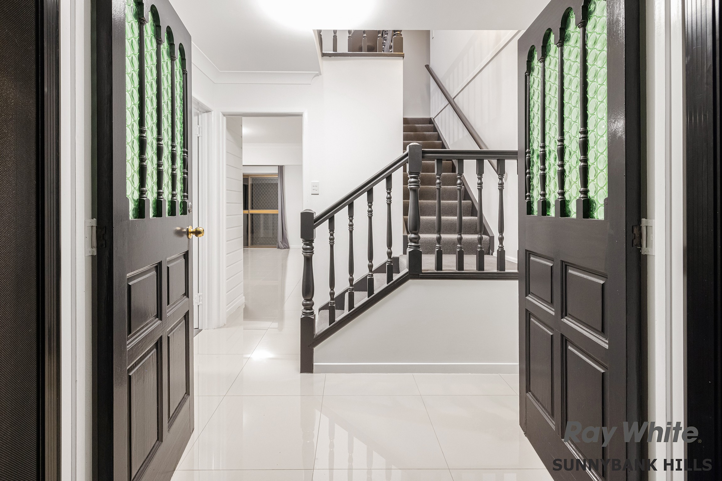 9 Mapleleaf Street, Eight Mile Plains, QLD 4113