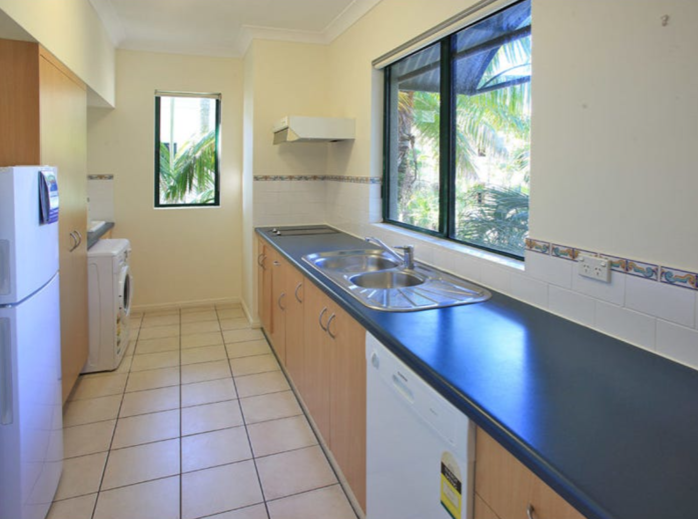 21/186-188 McLeod Street, Cairns North, QLD 4870