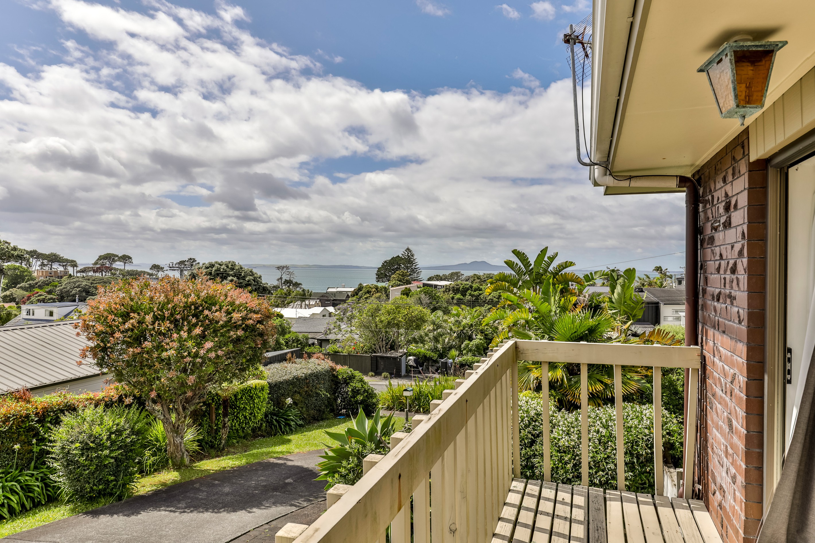 1/4 Rewi Street, Torbay, North Shore City