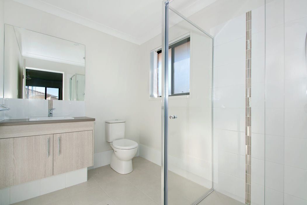 16 Rosella Street — photo 12 of 15
