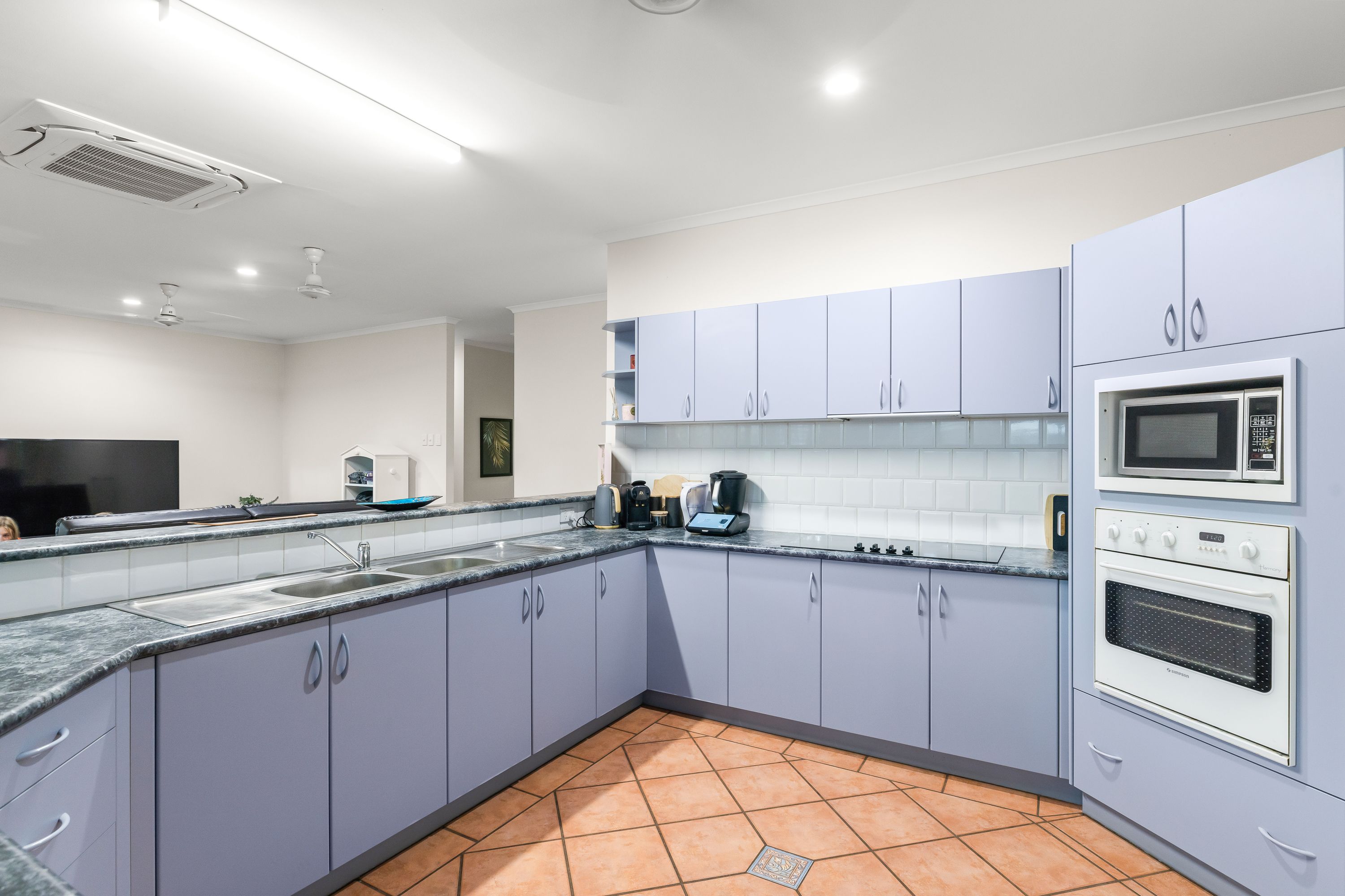 6 Macnee Court — photo 6 of 26