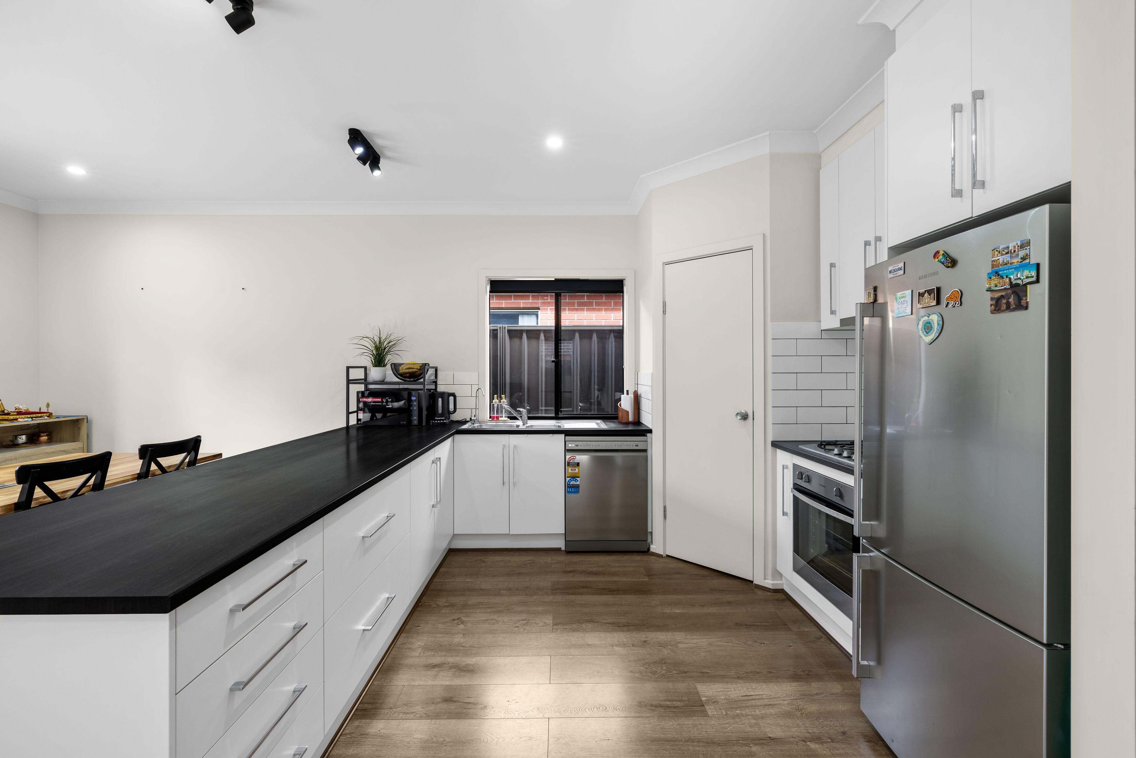 32 Devon Street — photo 7 of 24