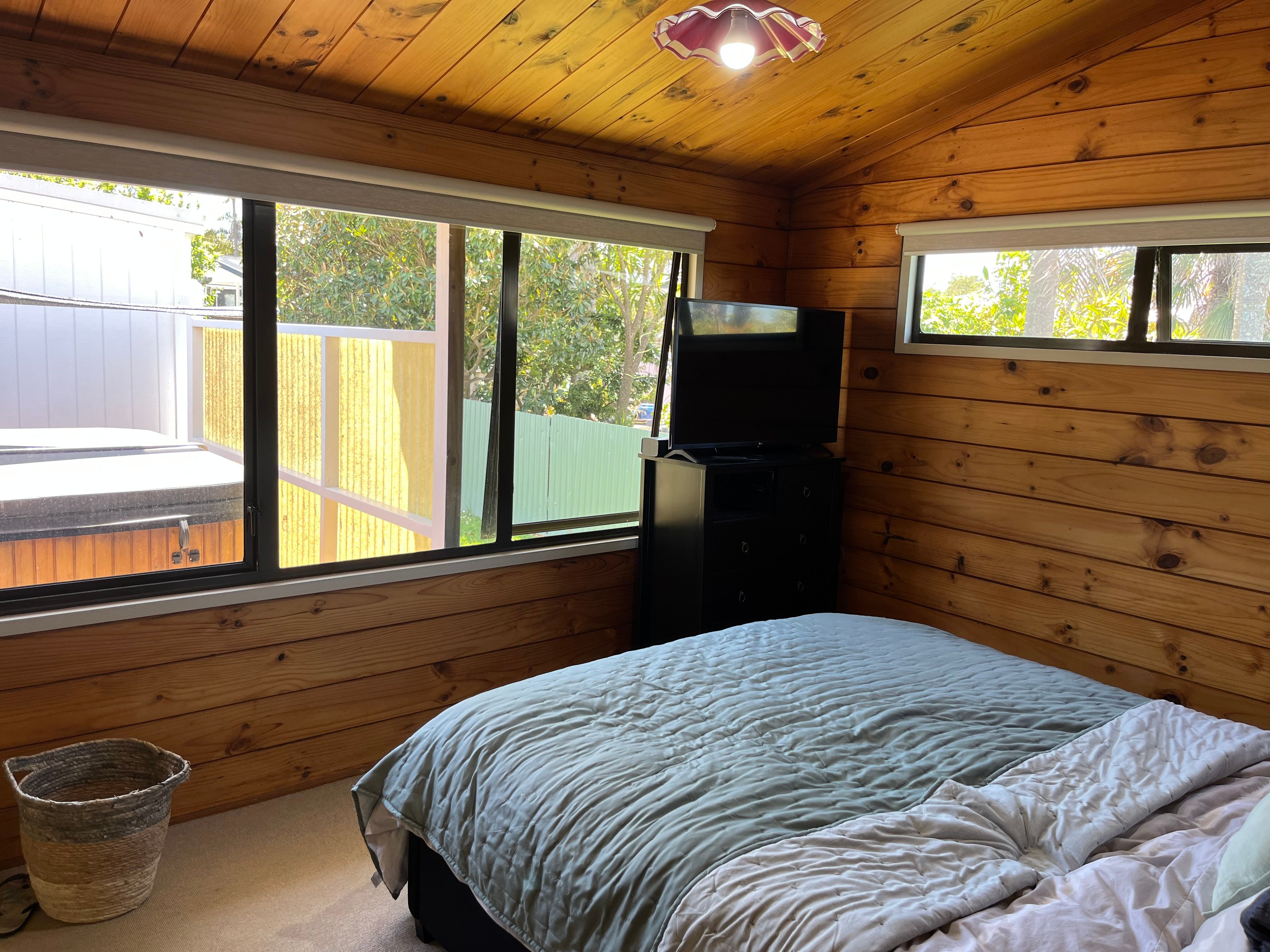 Beachlands, 3 Bedrooms character Lockwood 5