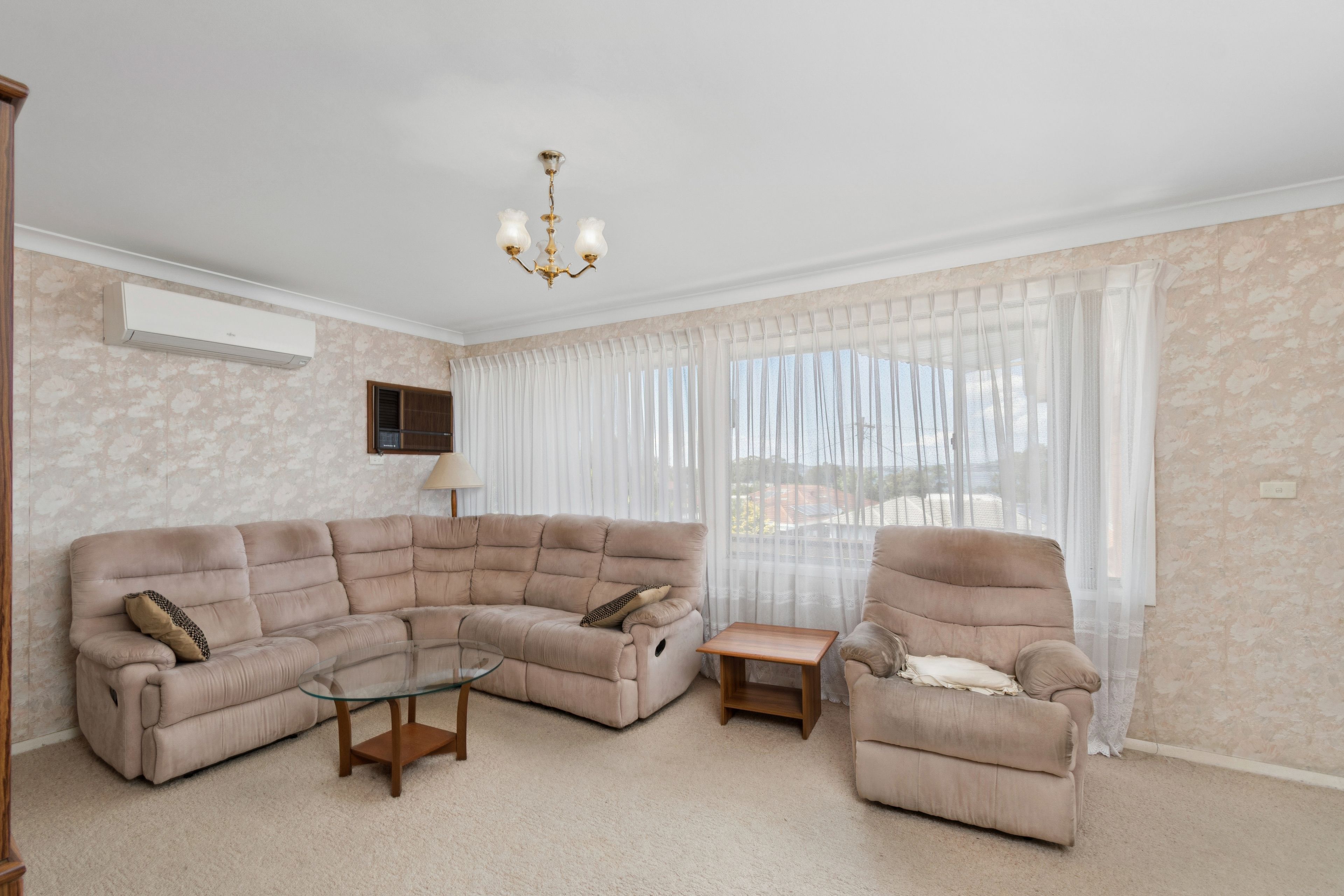 8 Morse Avenue — photo 4 of 18