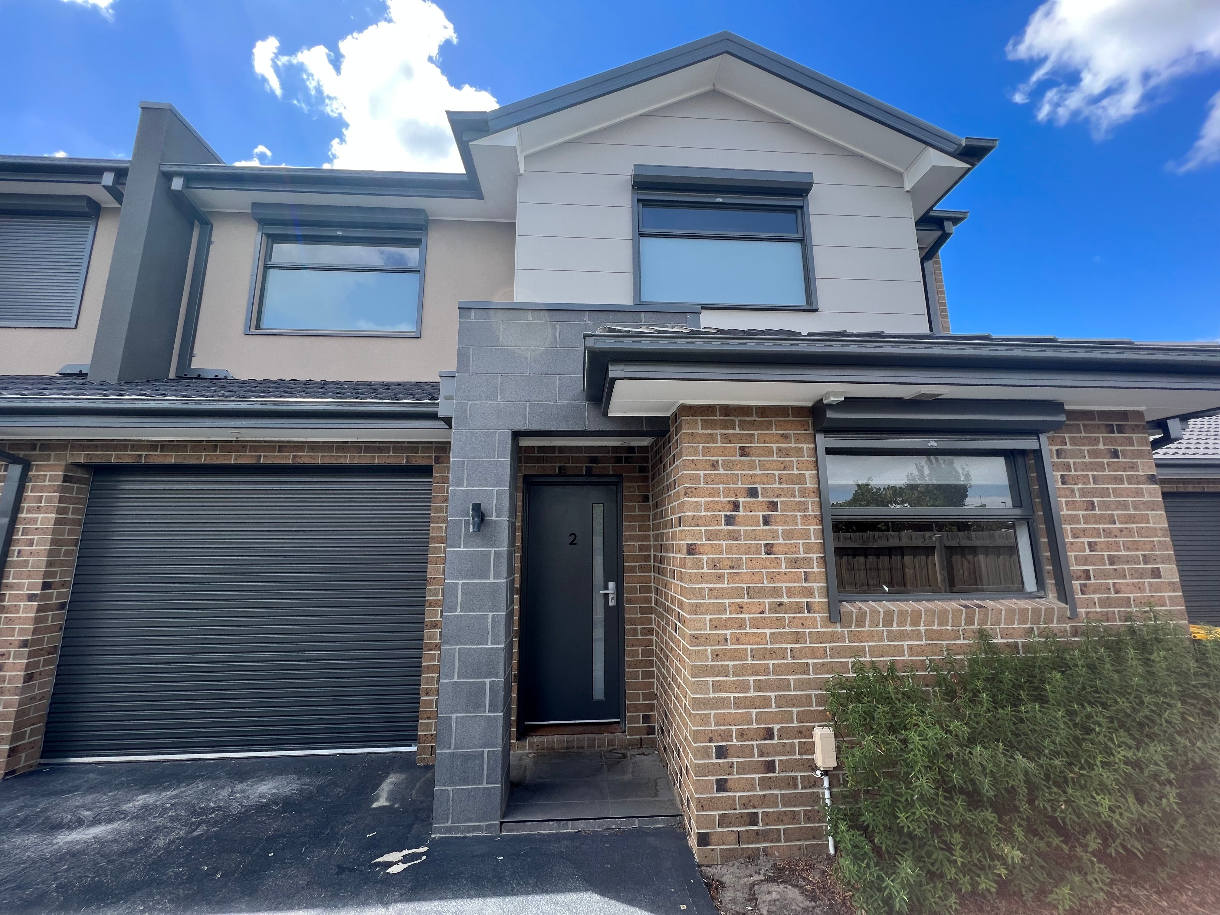 2/80 Darebin Boulevard, Reservoir, VIC 3073