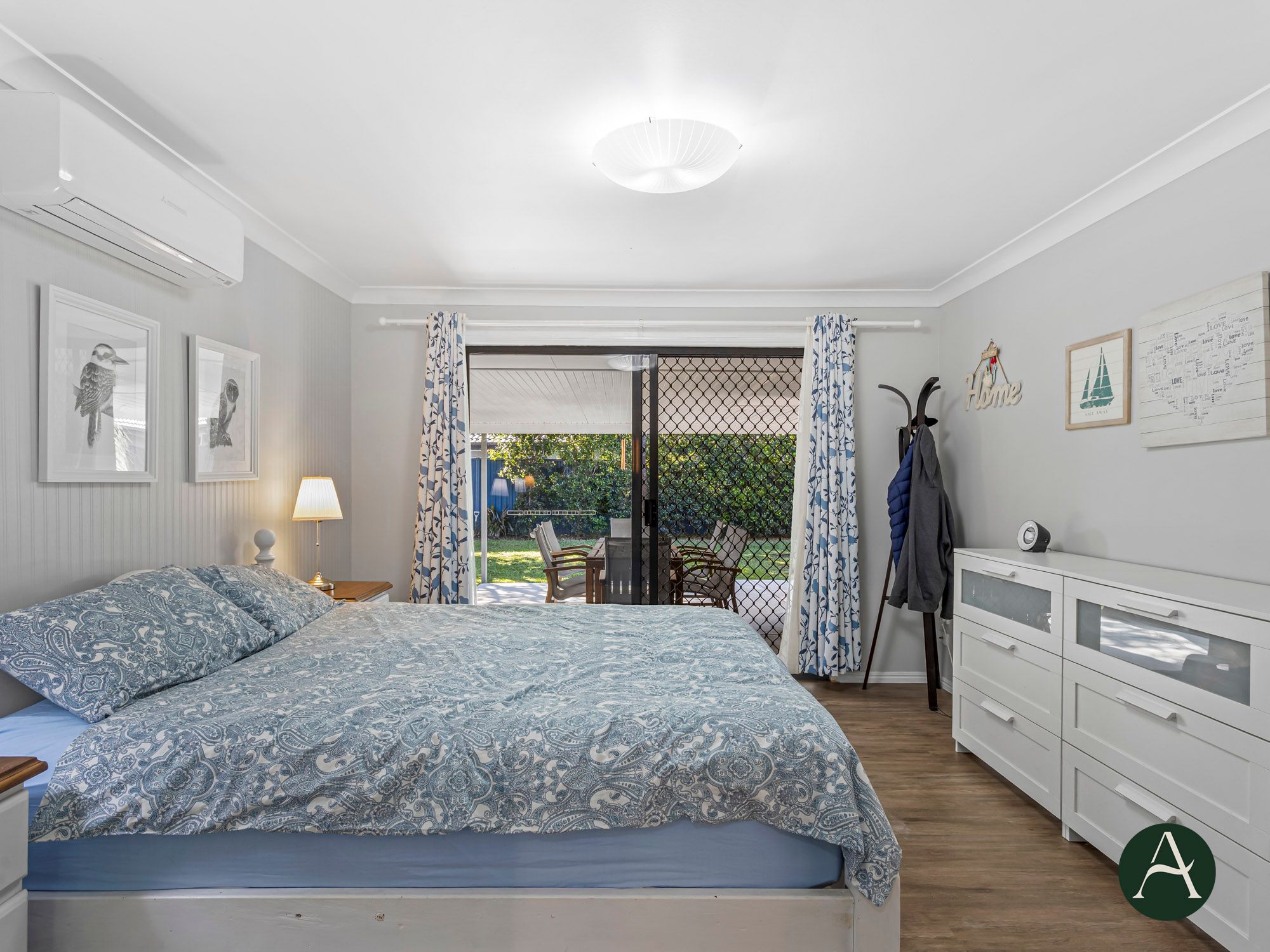 33 Hargraves Road — photo 8 of 20