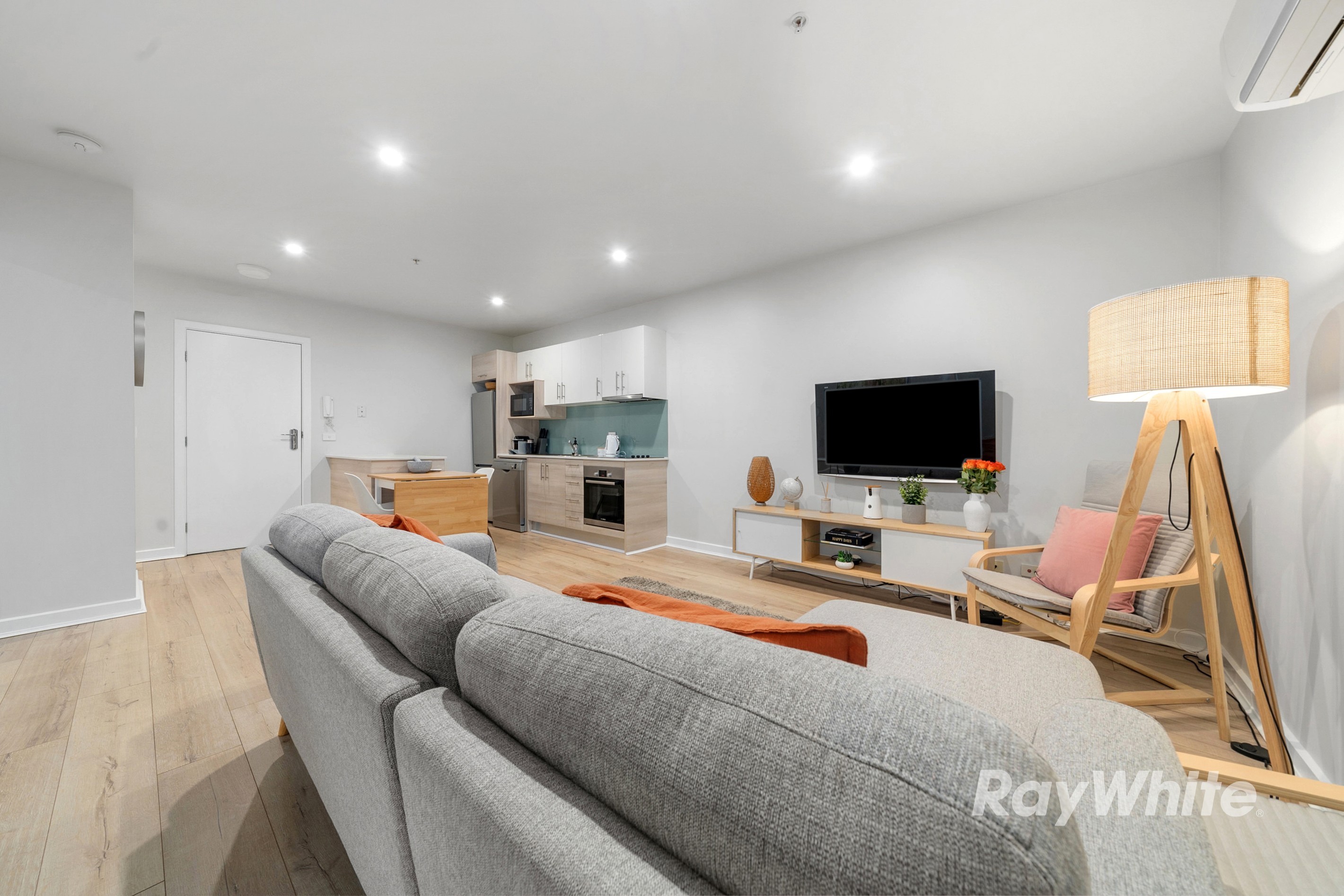 2/45 Rosstown Road, Carnegie, VIC 3163