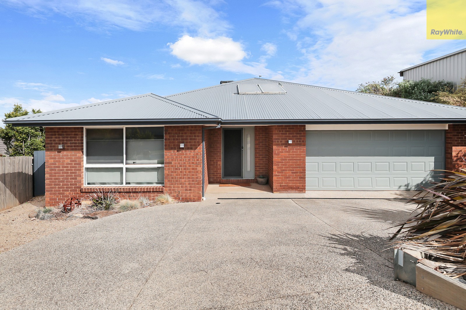 30 Riversdale Crescent, Darley, VIC 3340