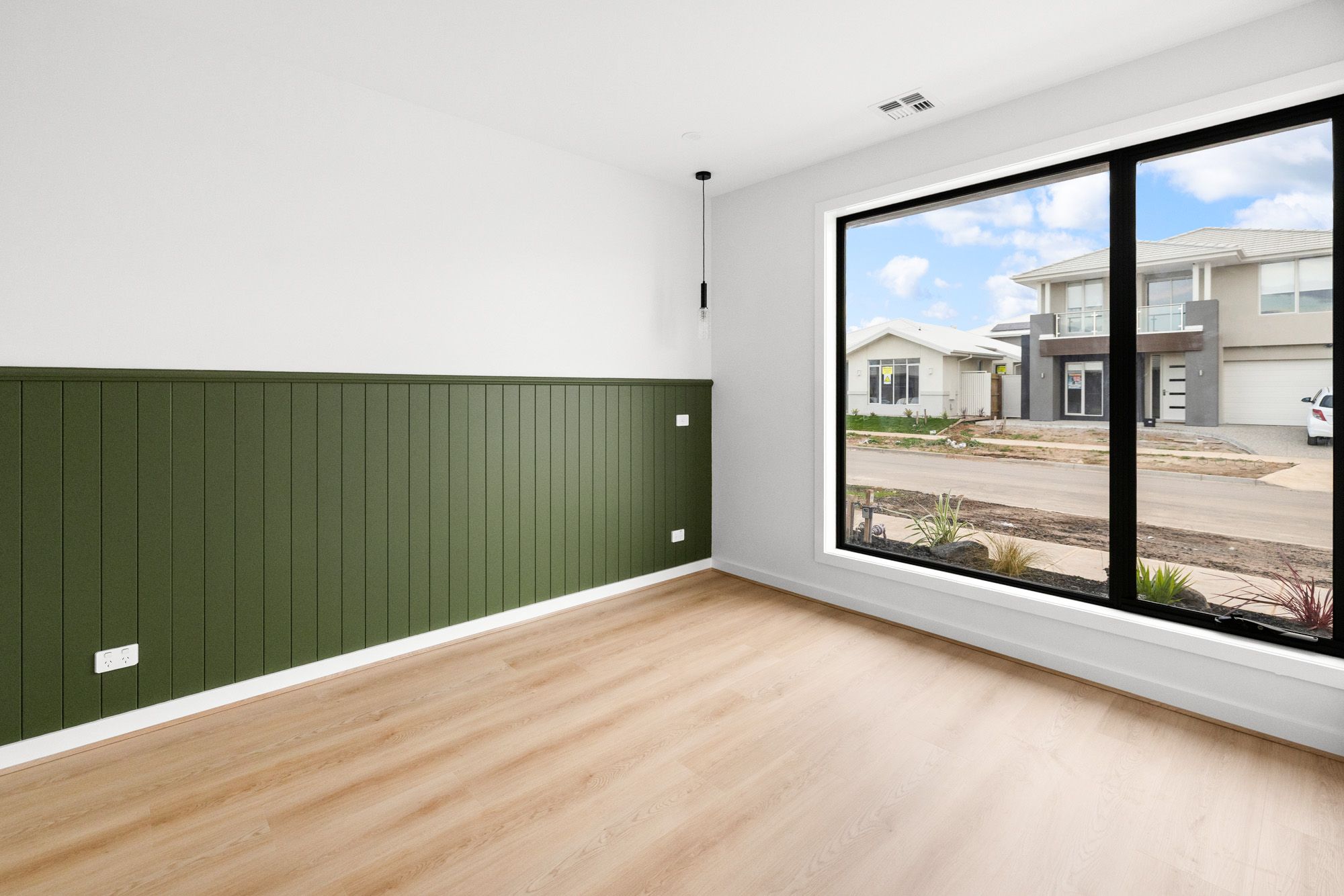 14 Gleam Street, Werribee, VIC 3030