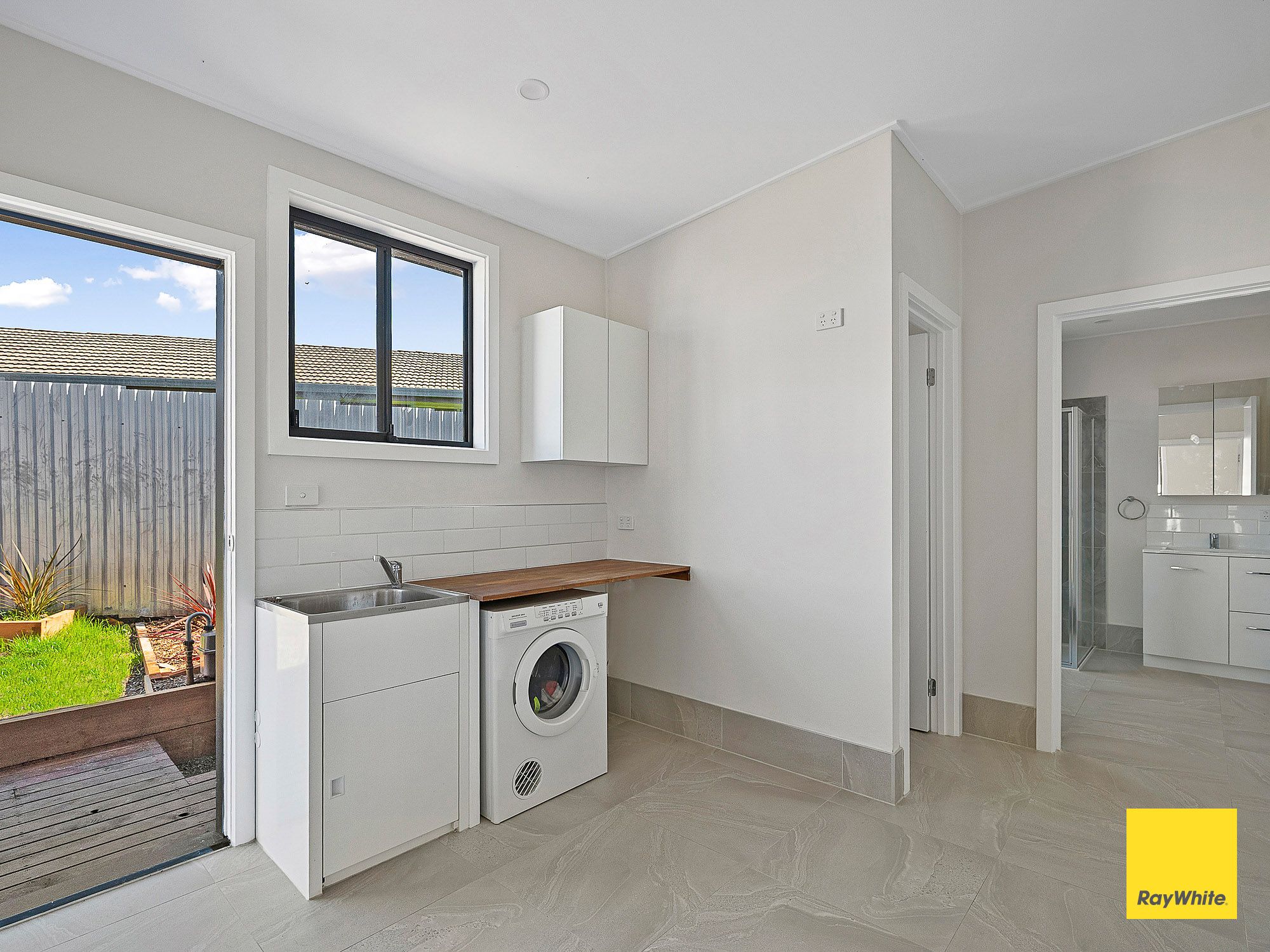 1 Farnsworth Street — photo 14 of 18