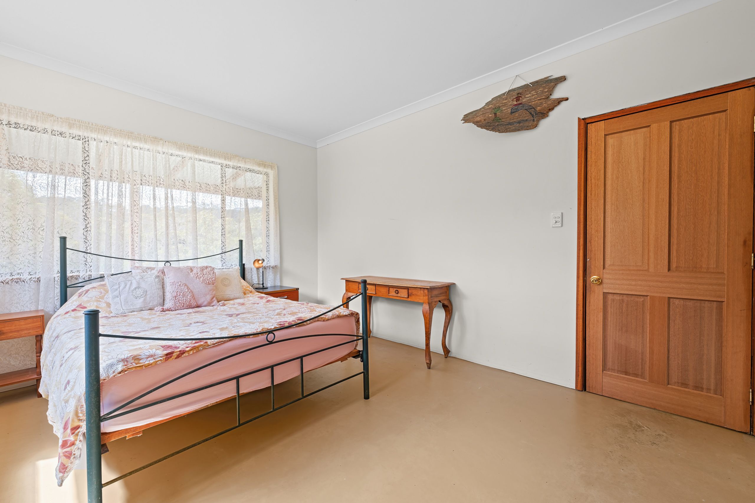 209 McLeod Road — photo 15 of 30