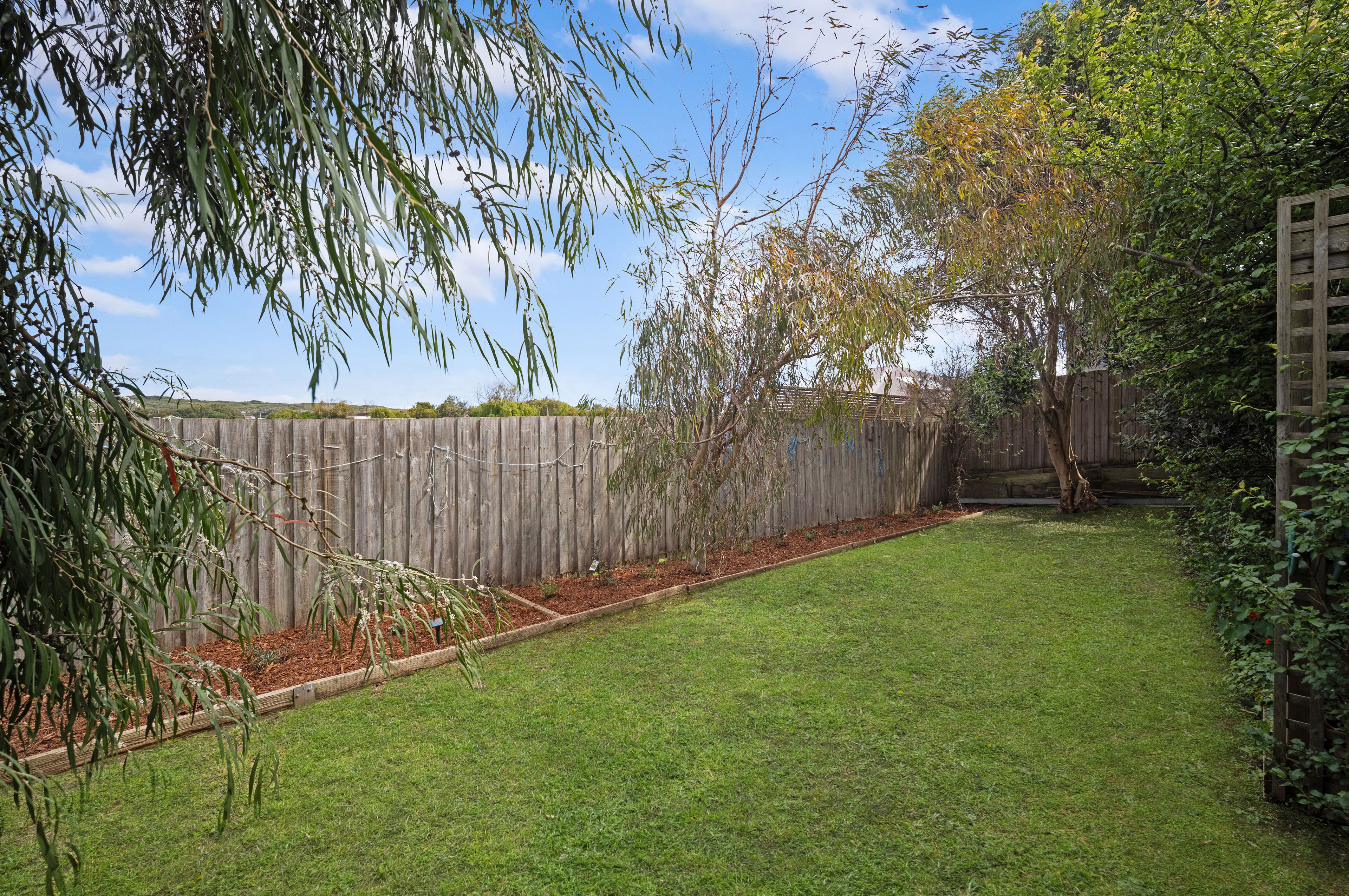 165 Merrivale Drive — photo 9 of 10
