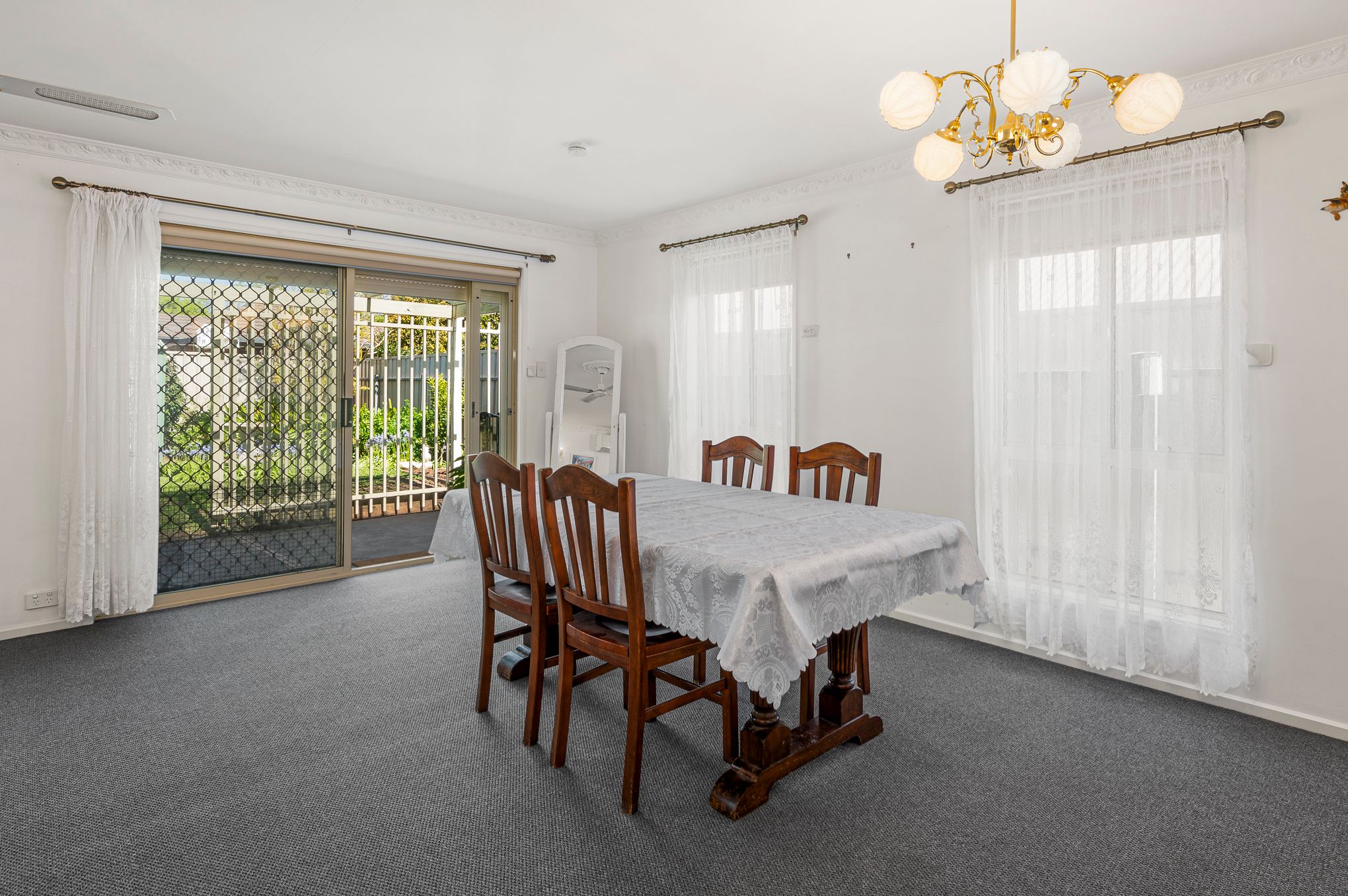 16 Navigator Crescent — photo 10 of 17
