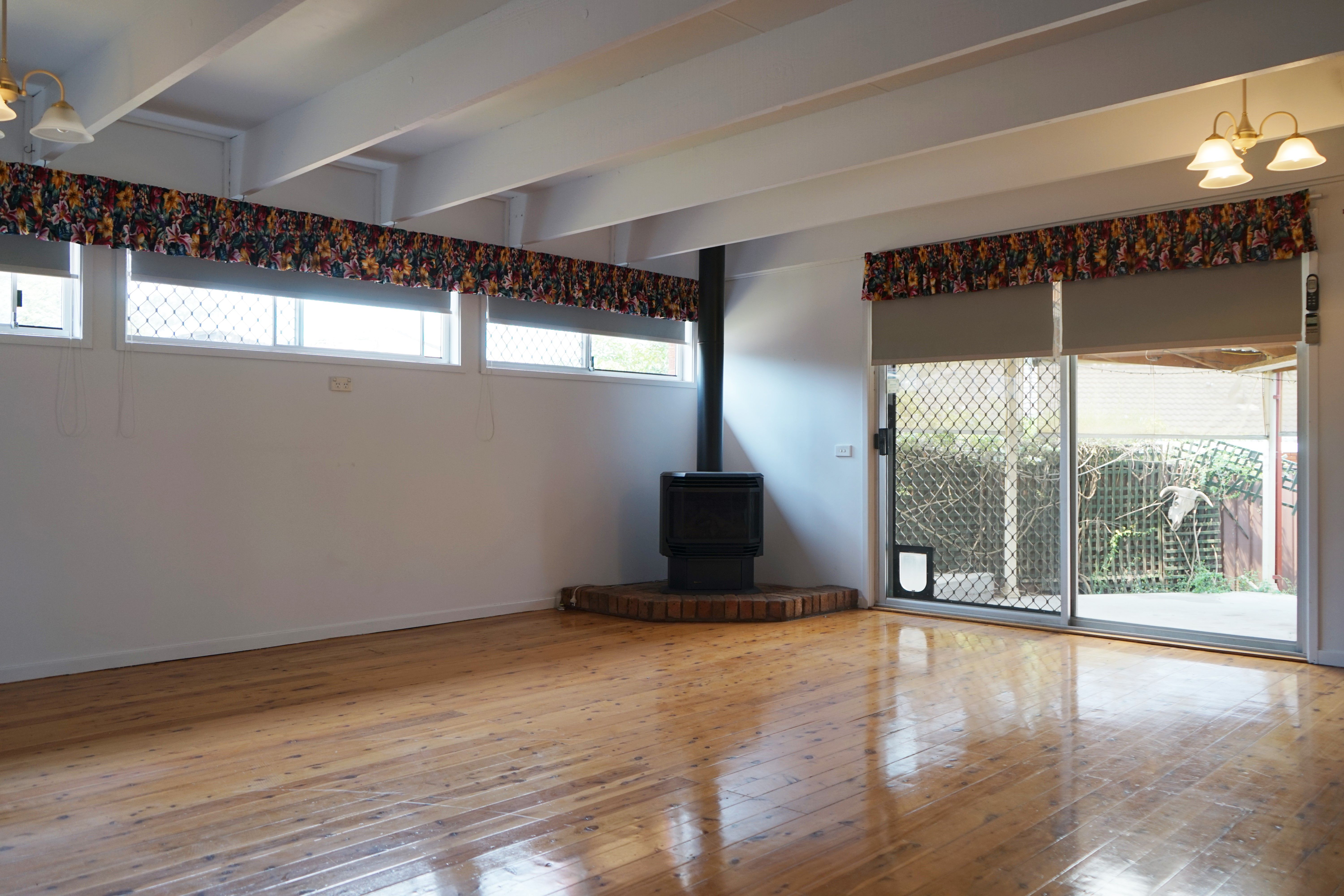 3 Gwydir Place, Campbelltown, NSW 2560