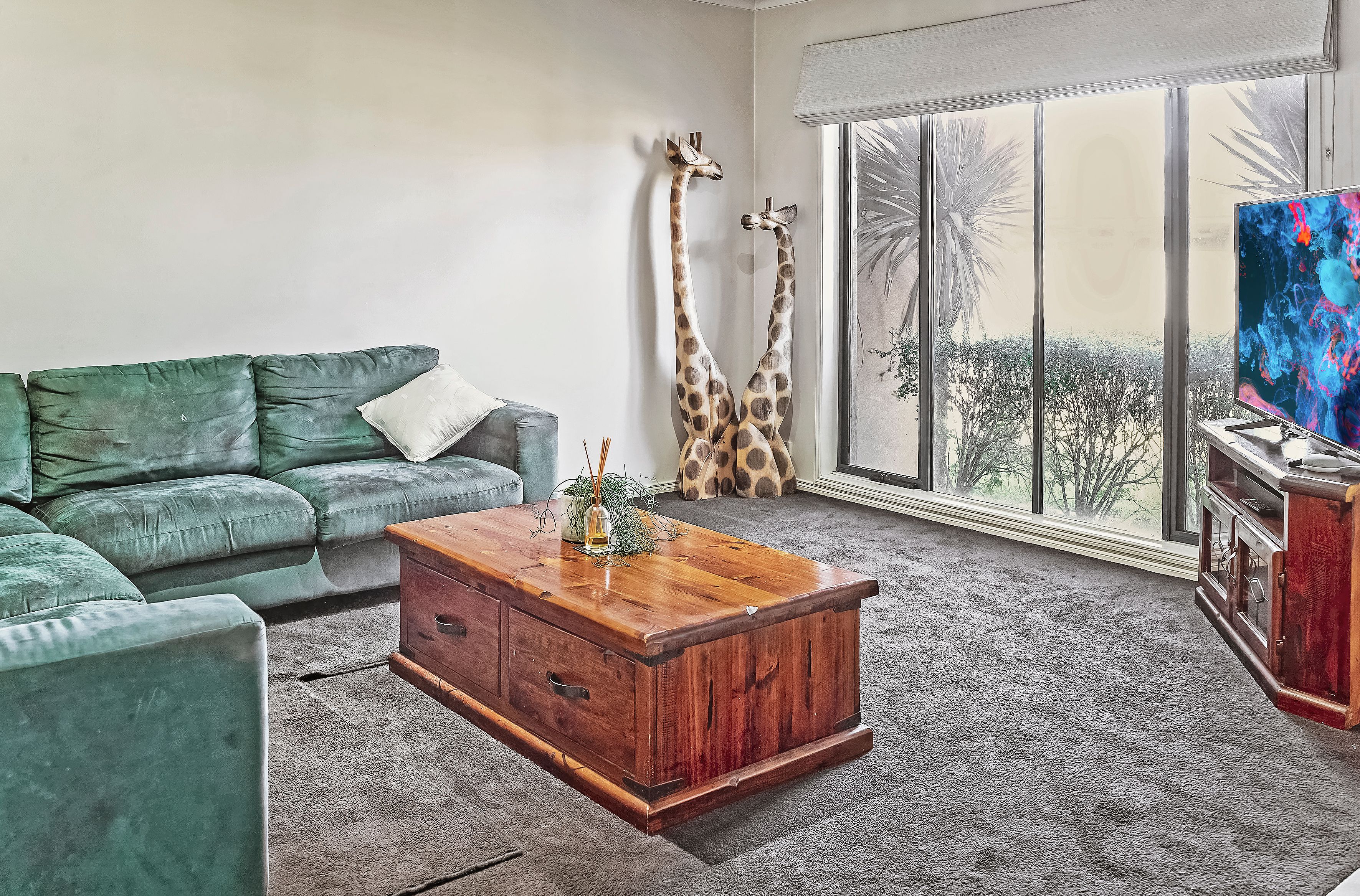 8 Latrobe Avenue, Pakenham, VIC 3810