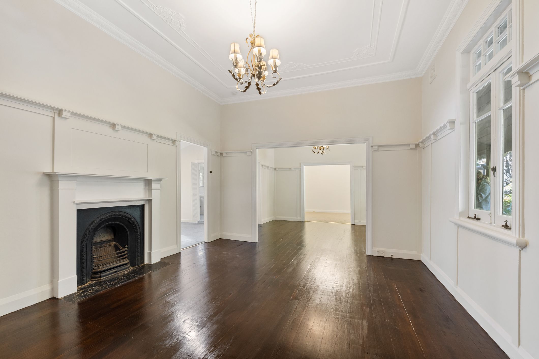 16 Burns Road — photo 4 of 8