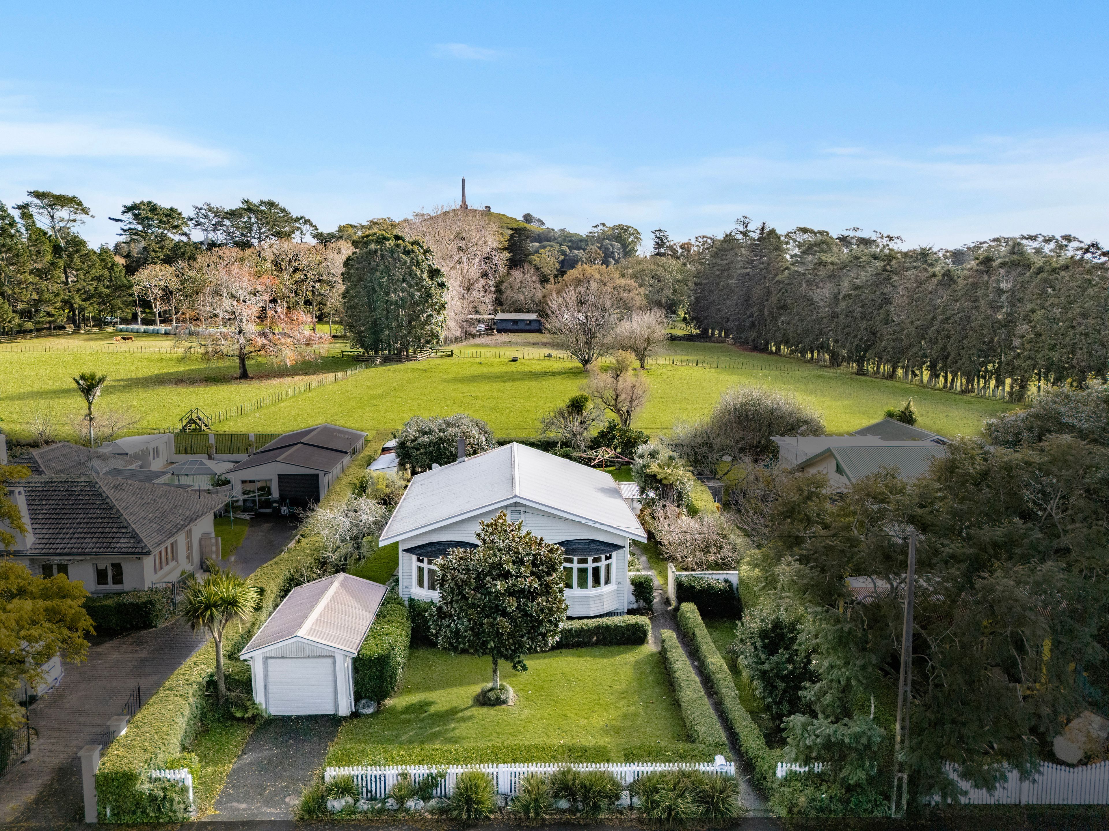 124 Campbell Road, Greenlane, Auckland City