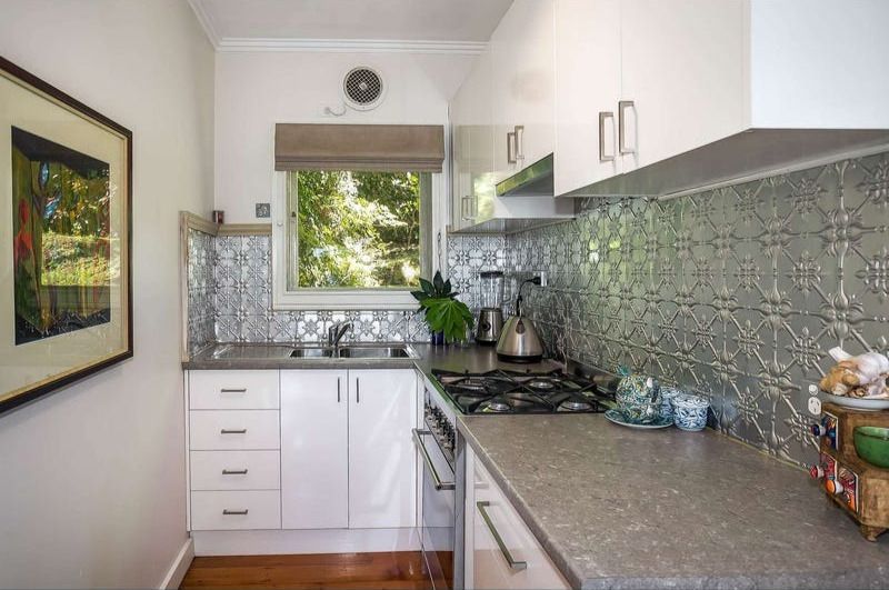 55 Grantulla Road — photo 7 of 10