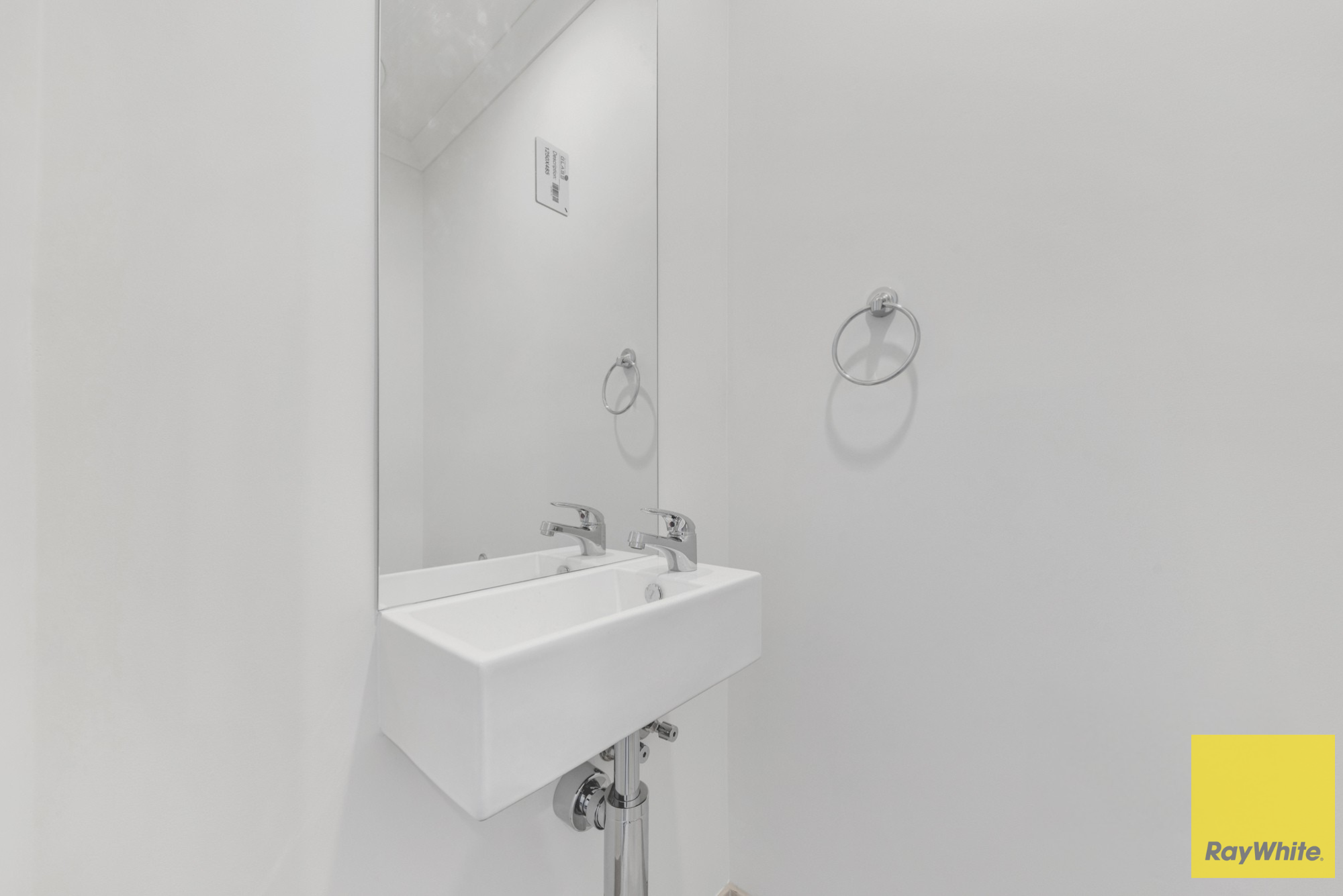 18 Altura Drive — photo 9 of 13