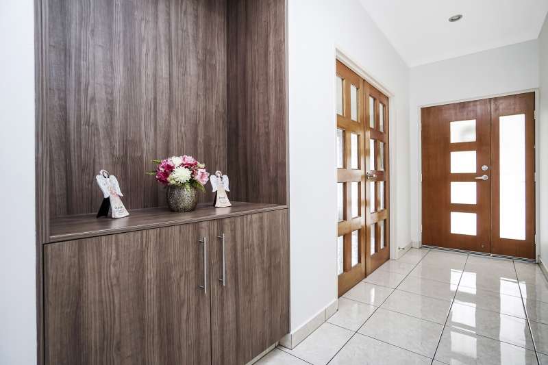 18 Tambling Terrace, Lyons, NT 0810