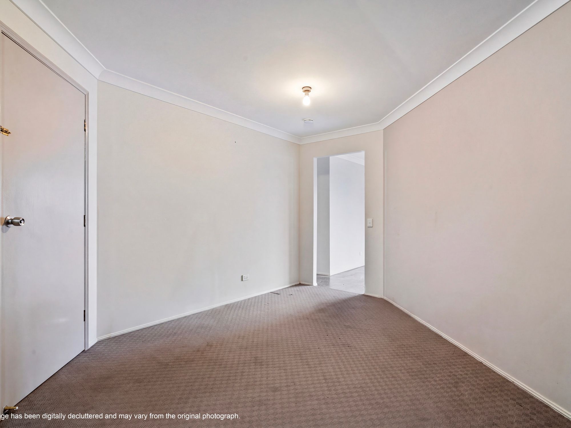 18 Daphne Court — photo 9 of 29