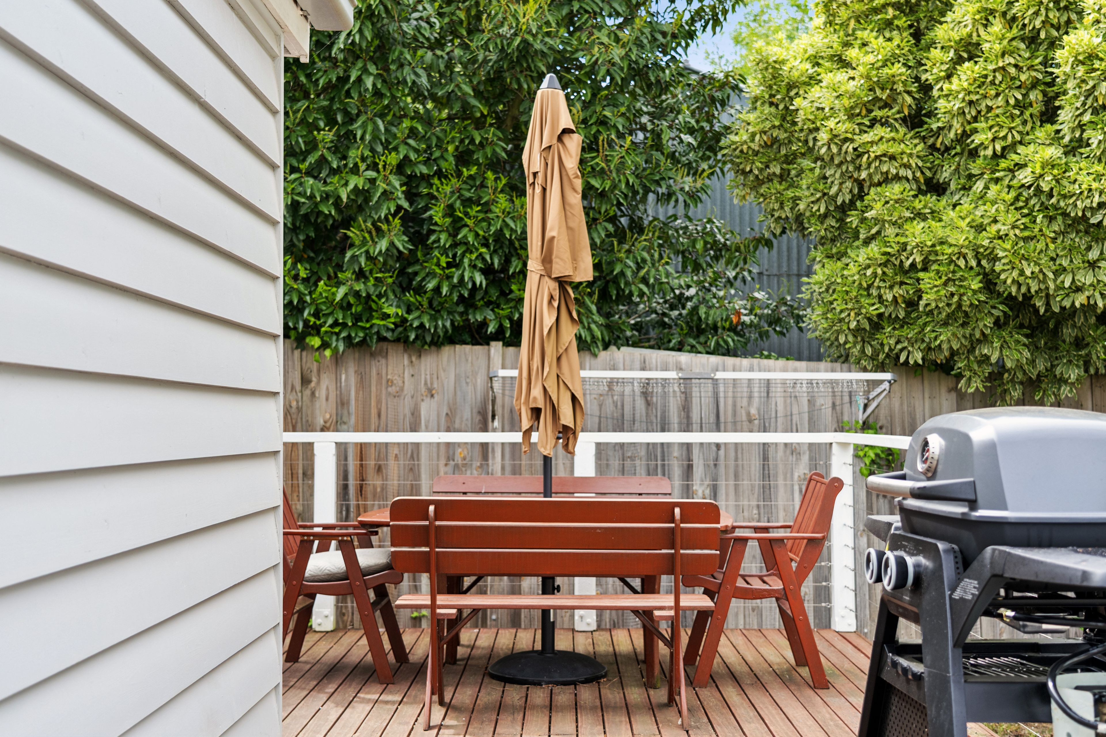 37 Hutton Street — photo 14 of 16
