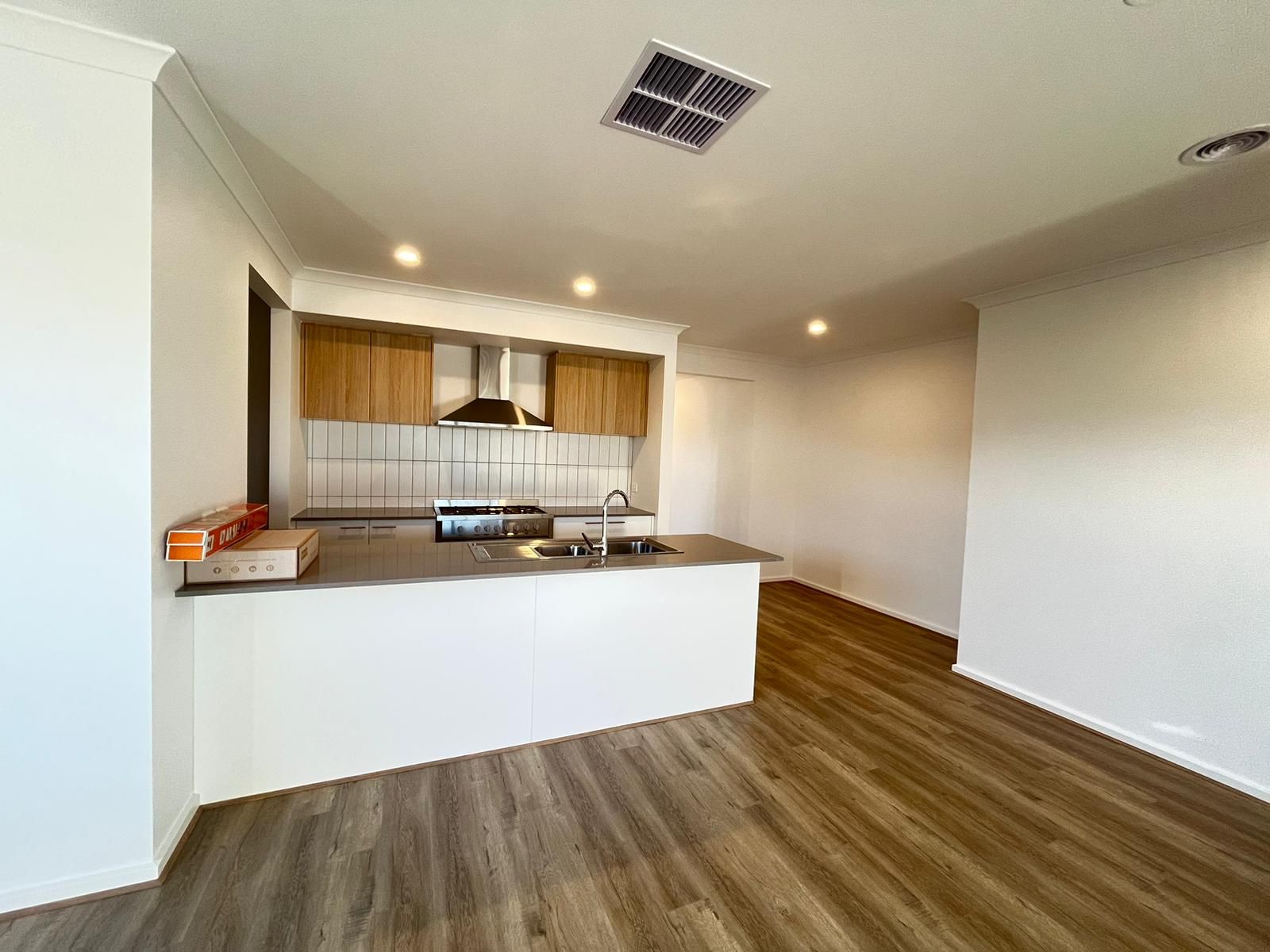 3 Cowal Street — photo 4 of 17