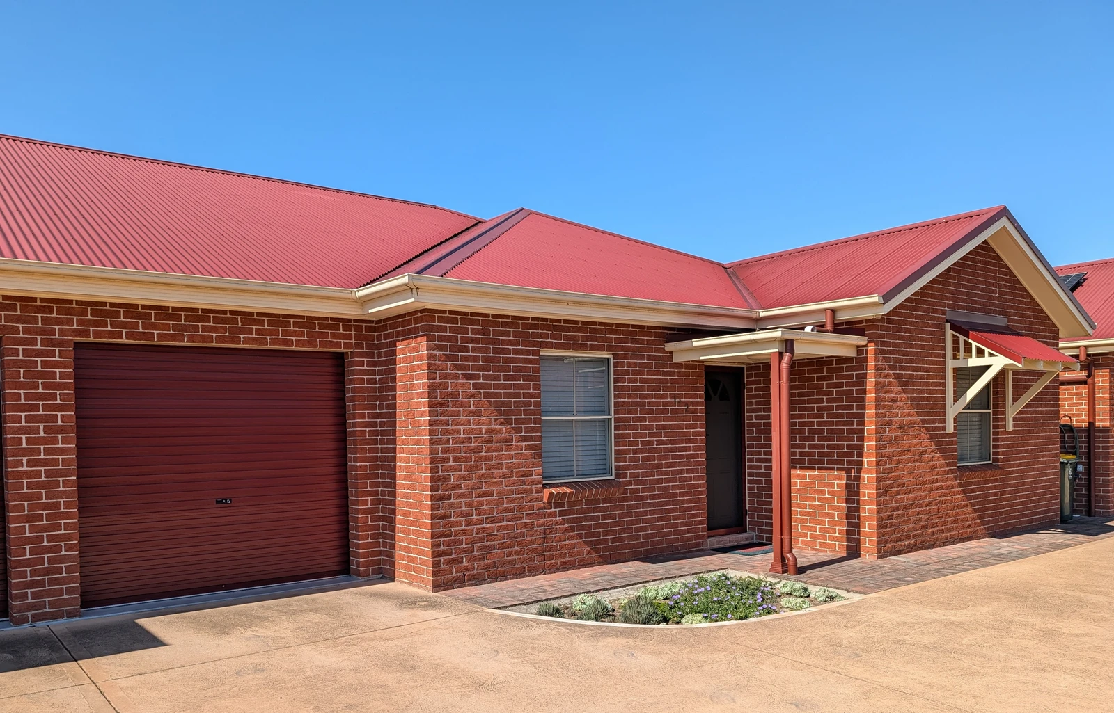 2/13 Cross Street, Bathurst, NSW 2795
