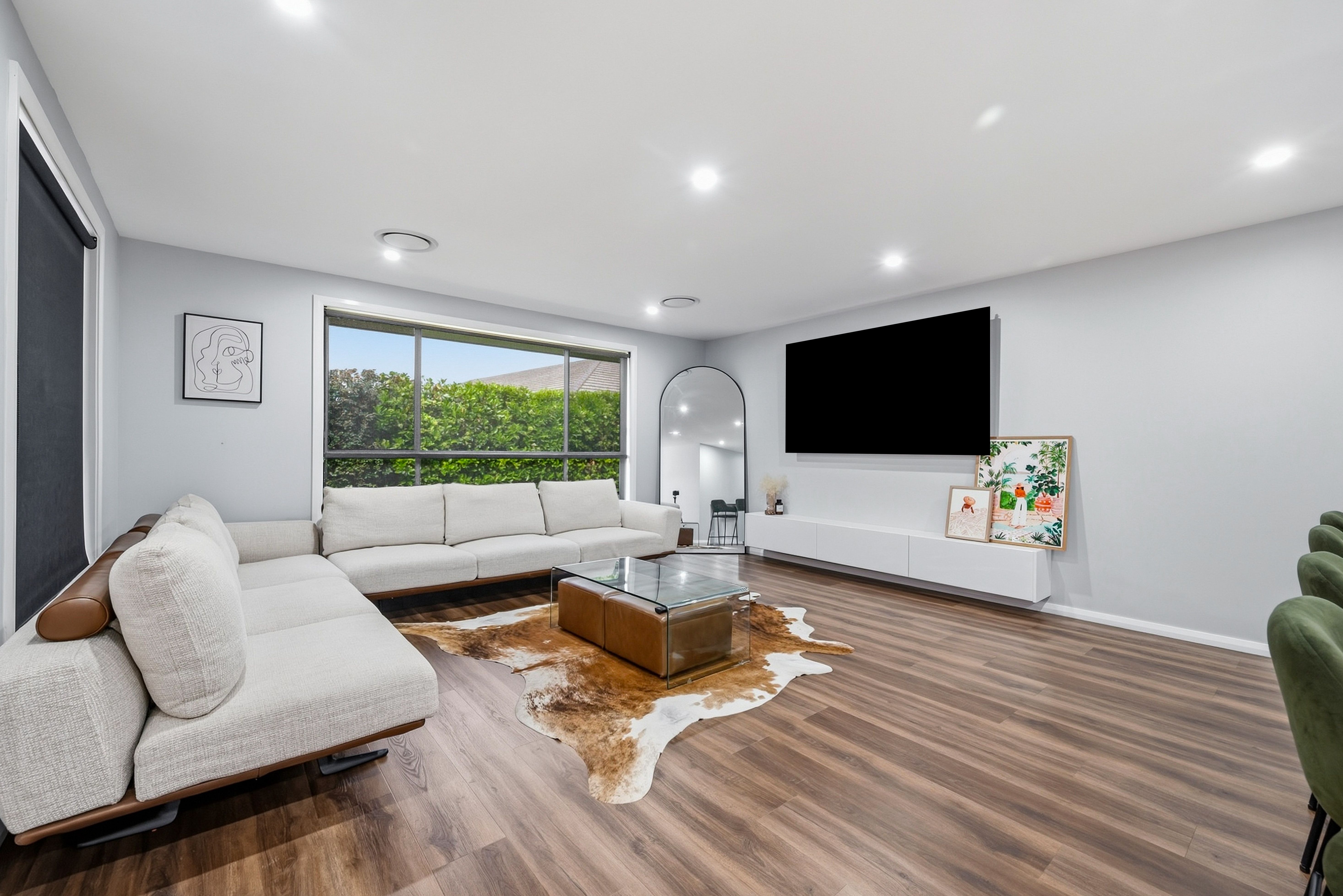 26 Phillips Avenue — photo 3 of 13