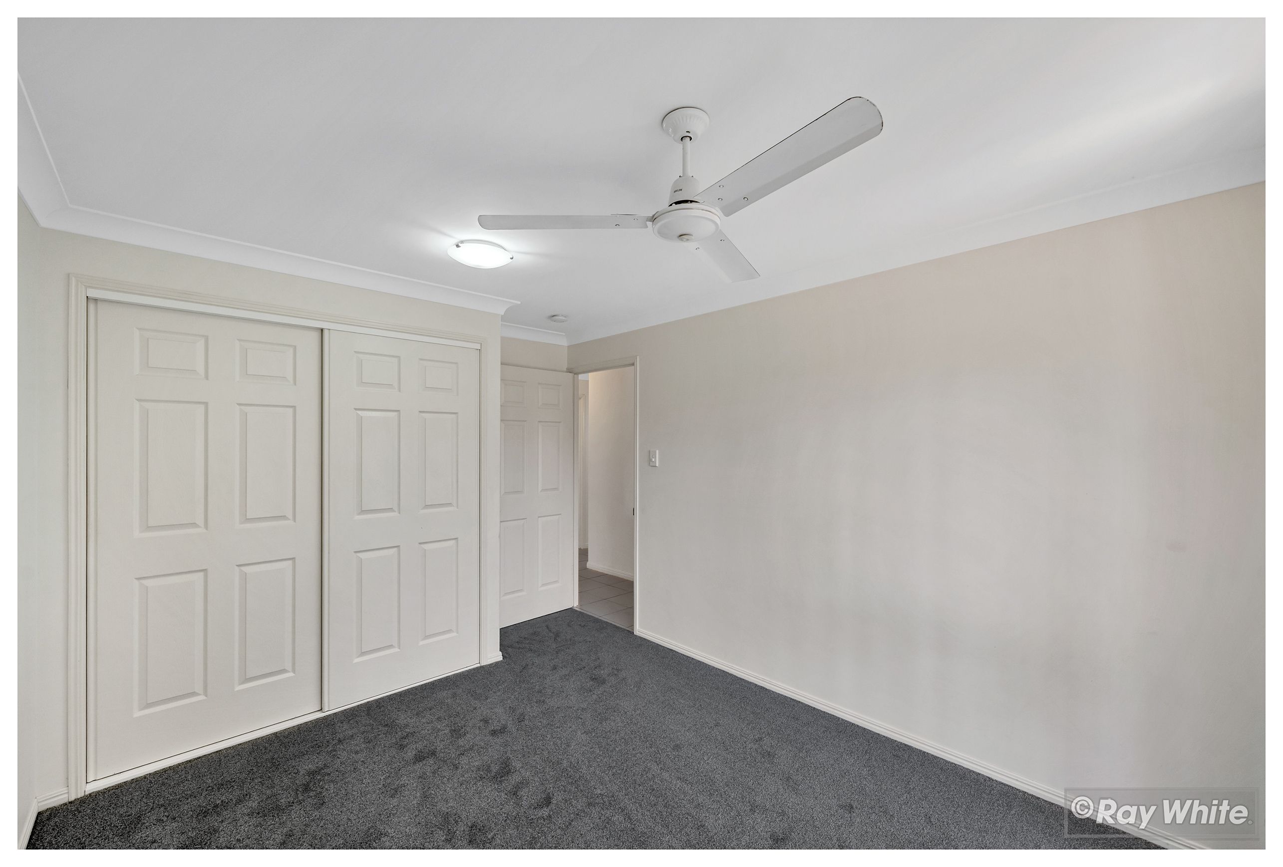 28 Donovan Crescent — photo 18 of 30