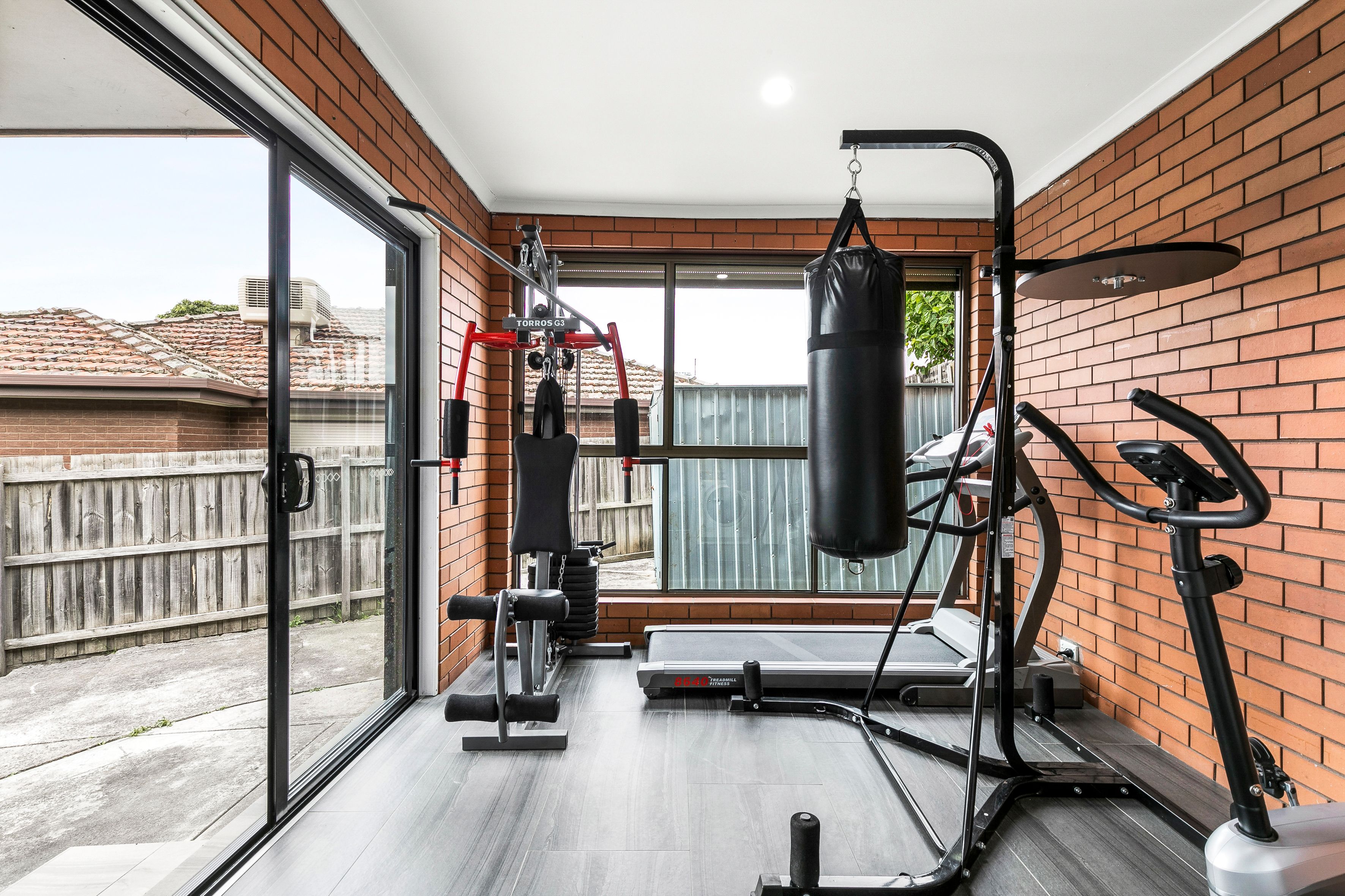 32 Chestnut Street — photo 11 of 15