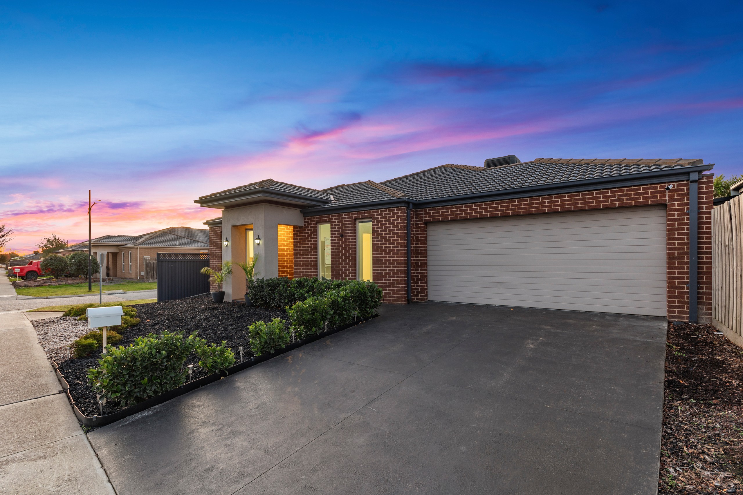 116 Henry Road, Pakenham, VIC 3810