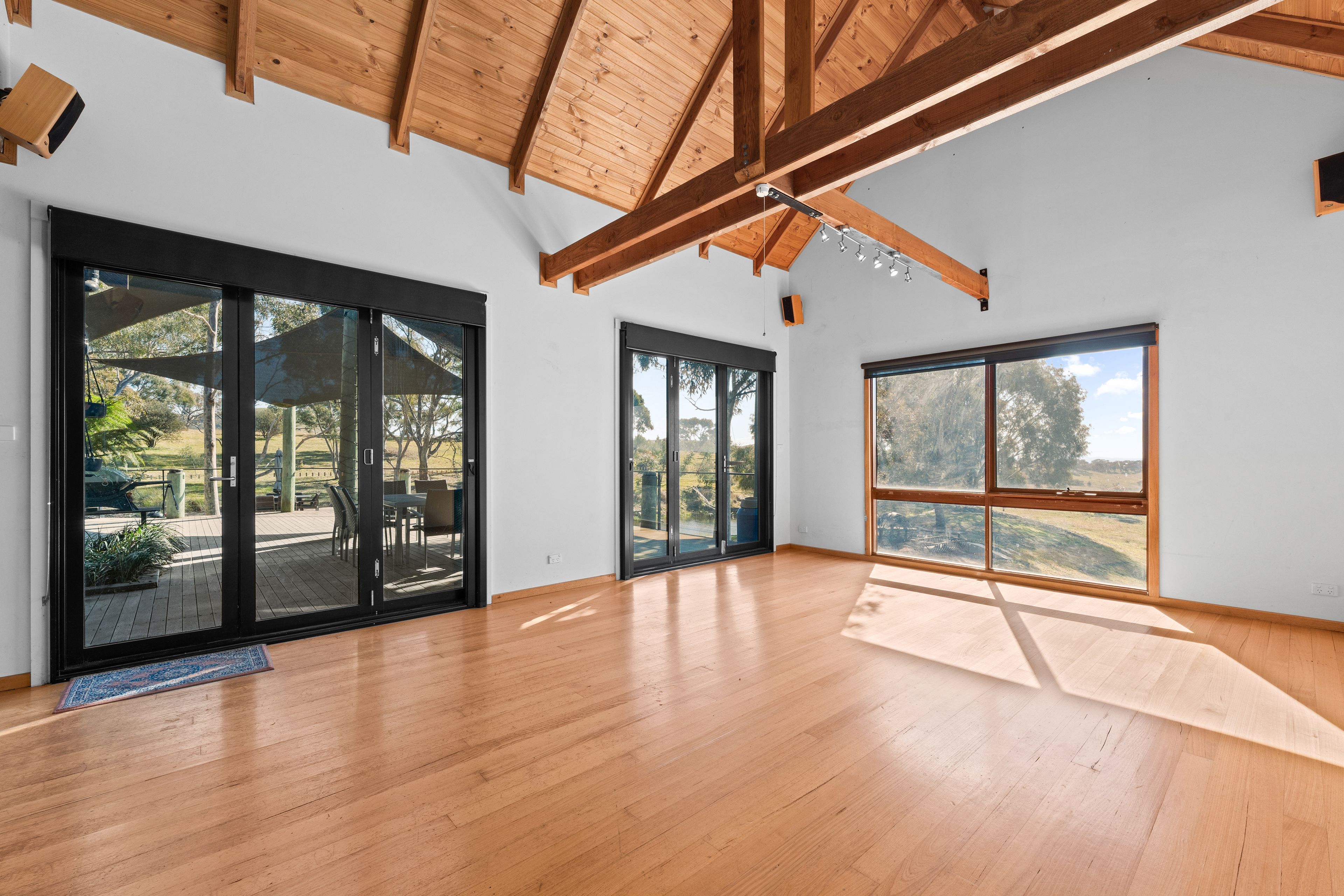 314 Fernleigh Drive — photo 8 of 30