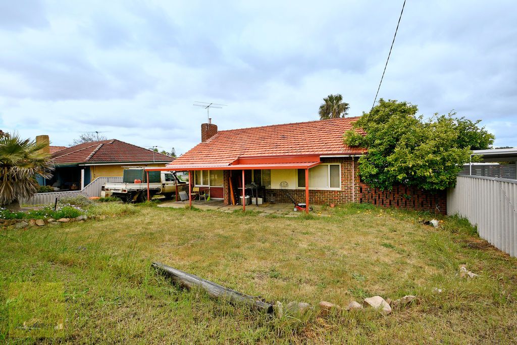 60 Fernhurst Crescent, Balga, WA 6061