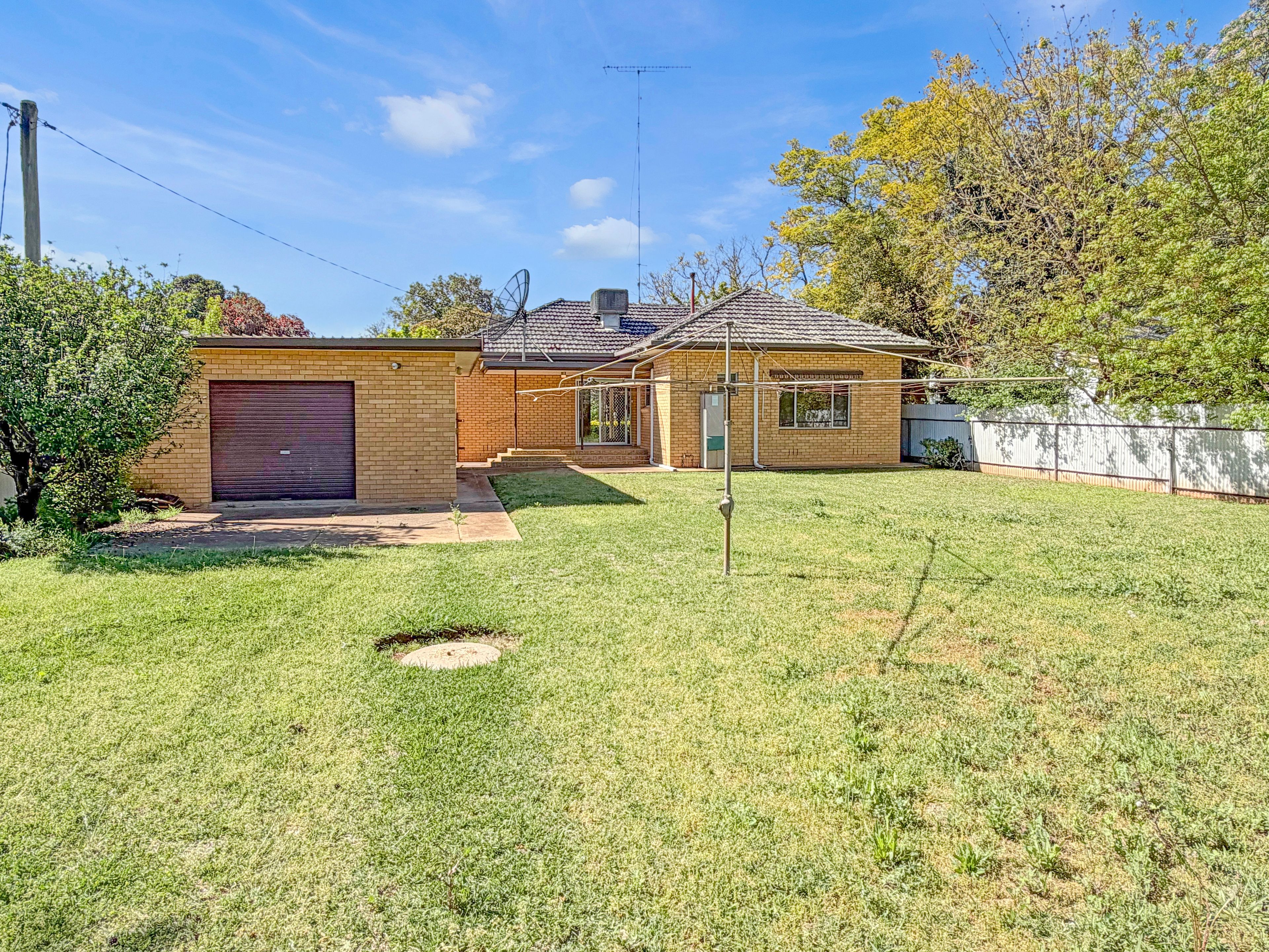 4 Hillston Street — photo 15 of 22