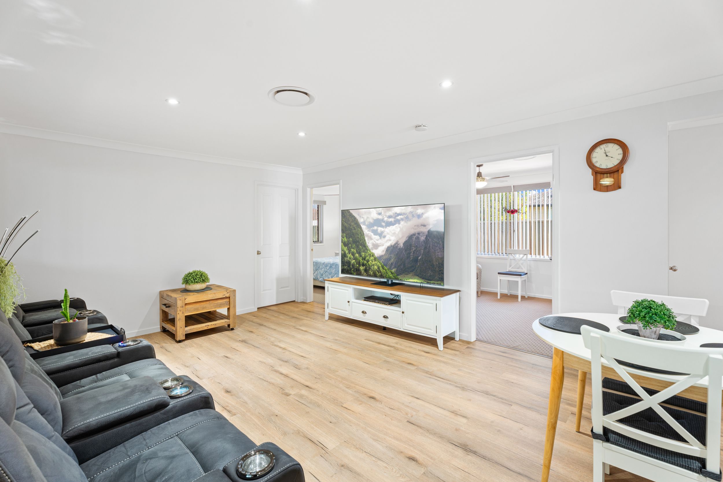 5 Monarch Circuit, Glenmore Park, NSW