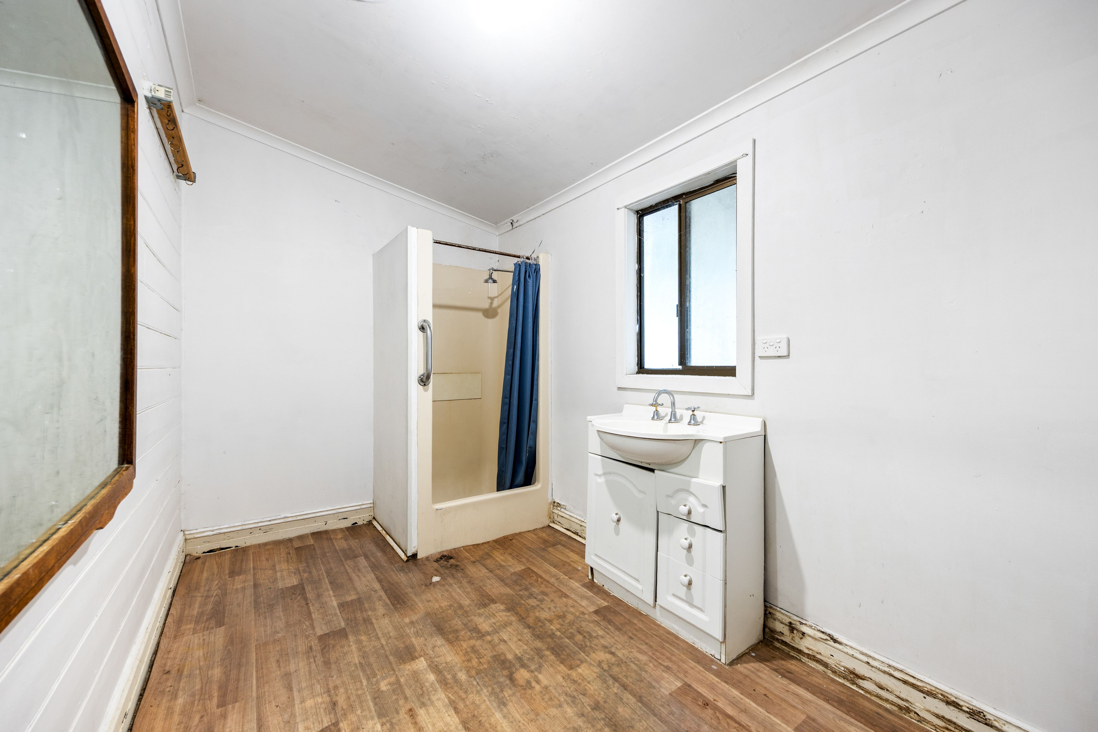 53 Albert Street — photo 12 of 19