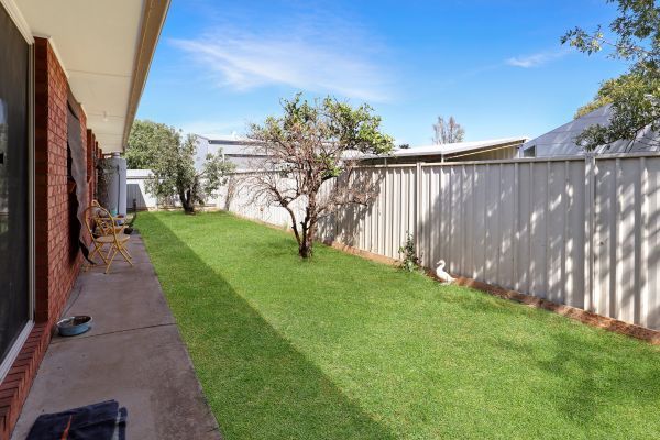 125 Junction Street, Deniliquin, NSW 2710
