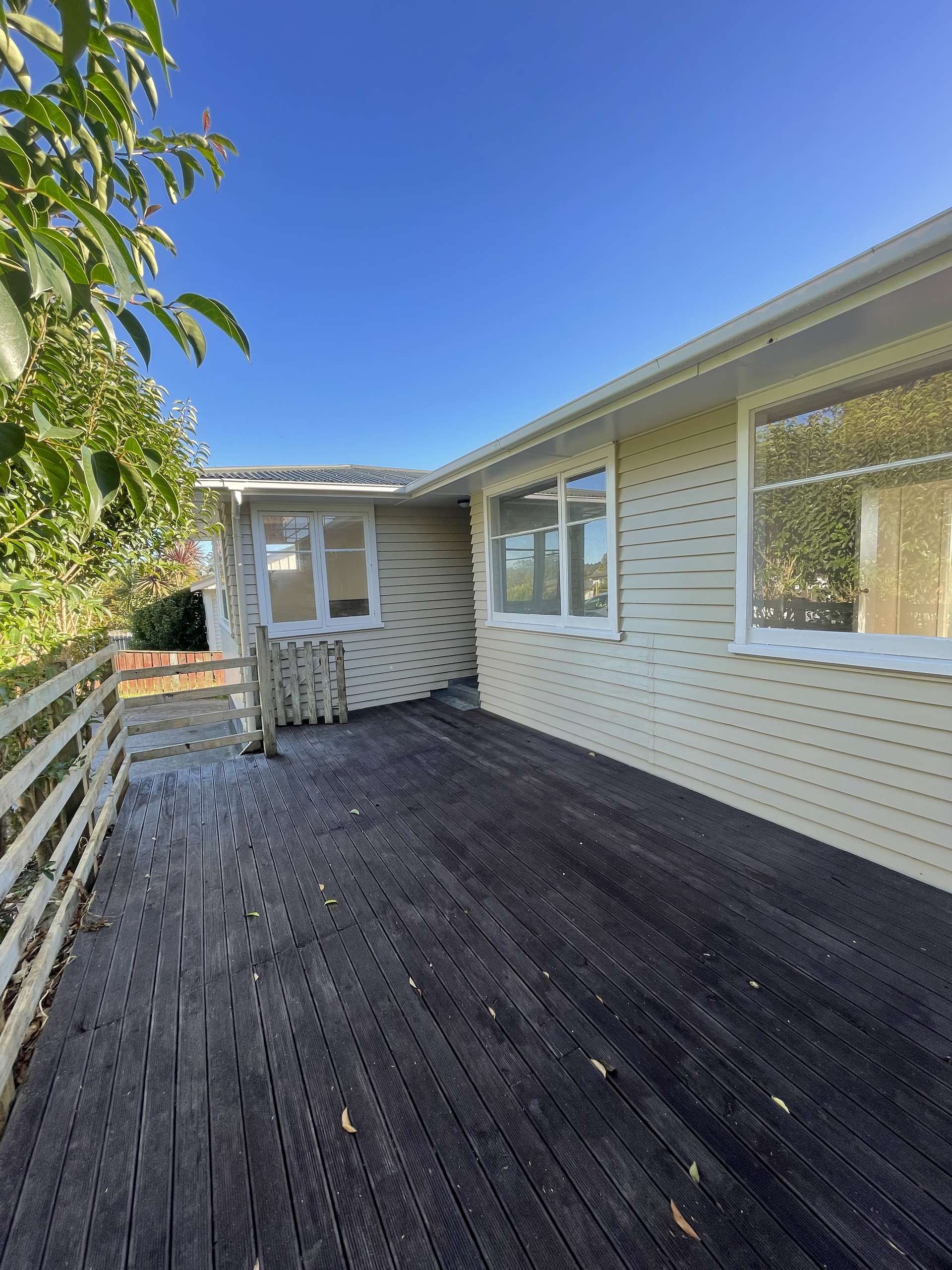 84 Harrington Road photo 11