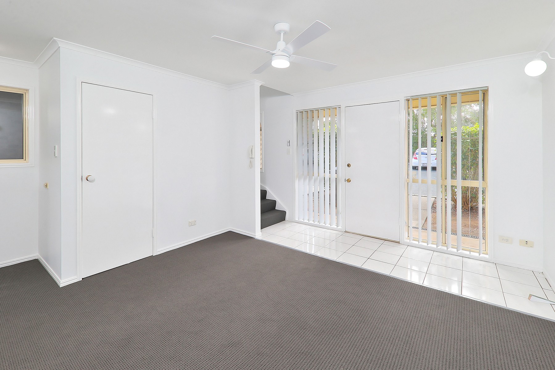 10/10 Adrian Place, Wishart, QLD 4122