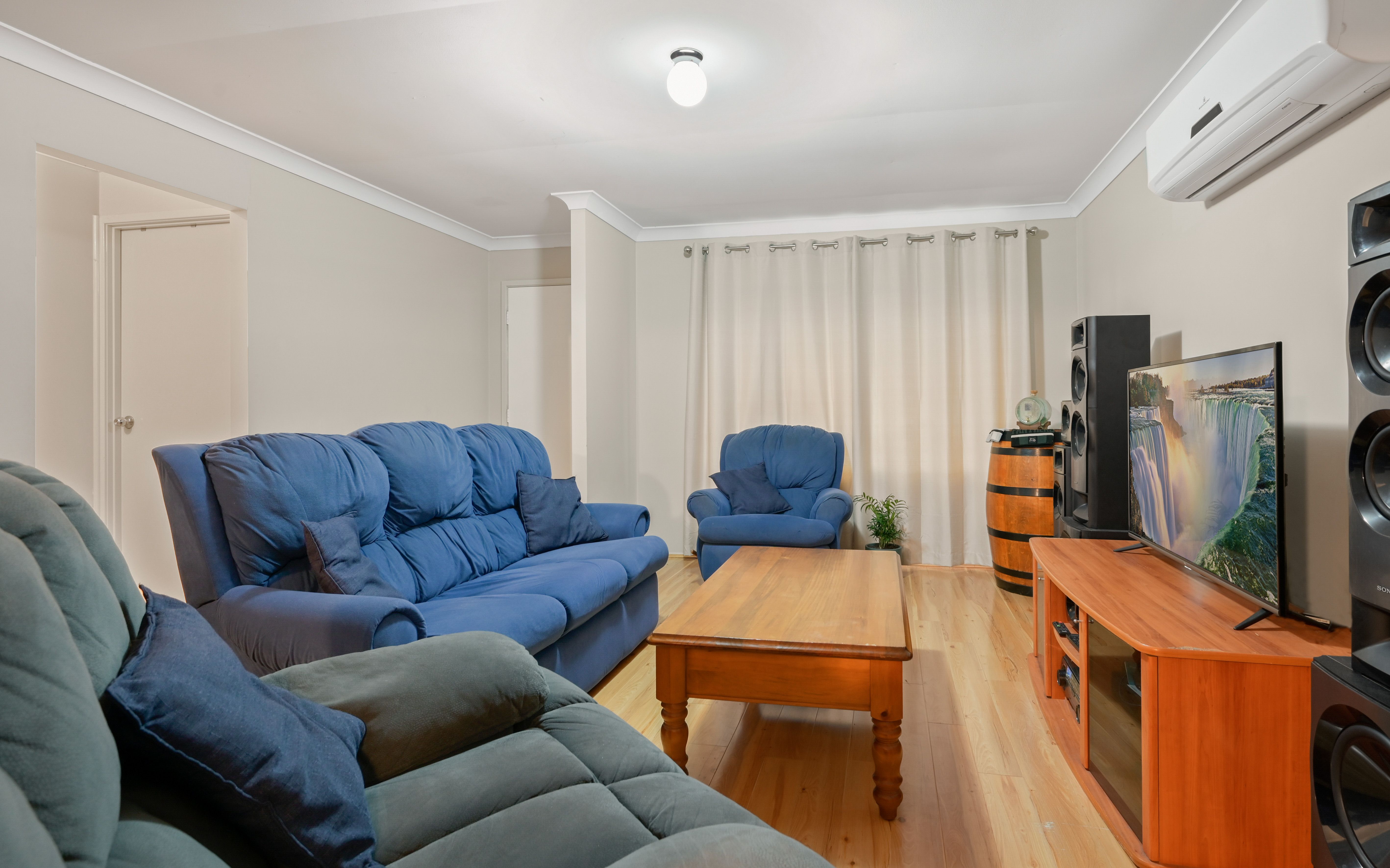 8 William Howell Drive, Glenmore Park, NSW 2745