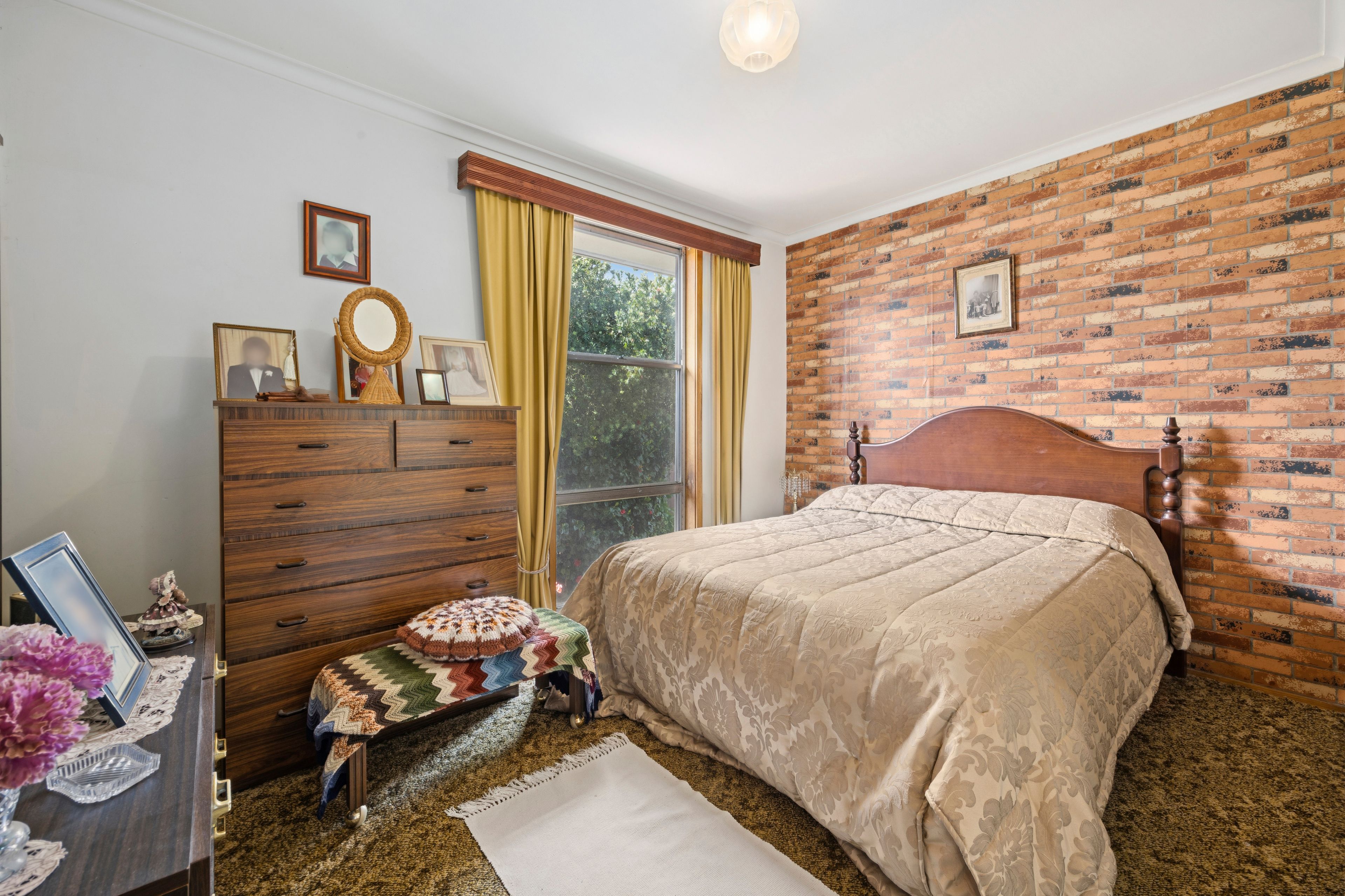 11 Bowen Street — photo 8 of 13