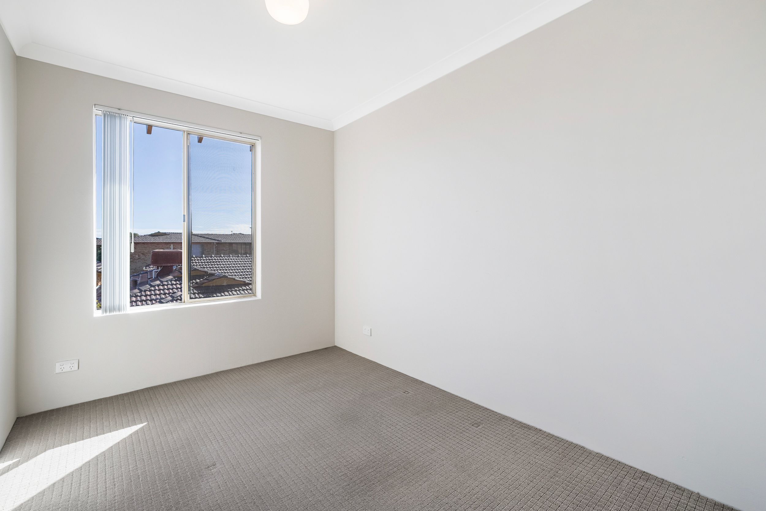 75/7 Harman Road — photo 15 of 18