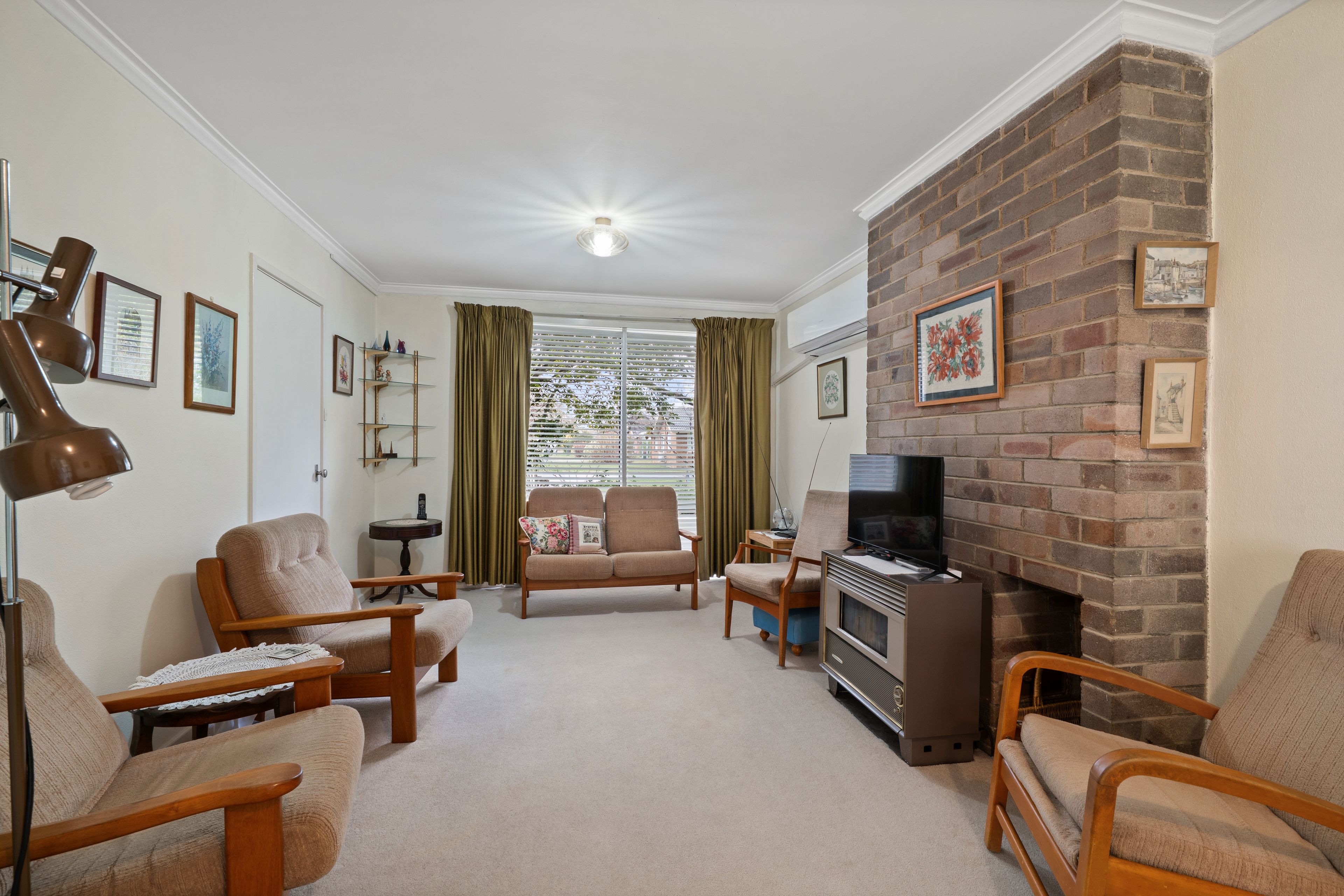 33 Lowrie Street — photo 10 of 20