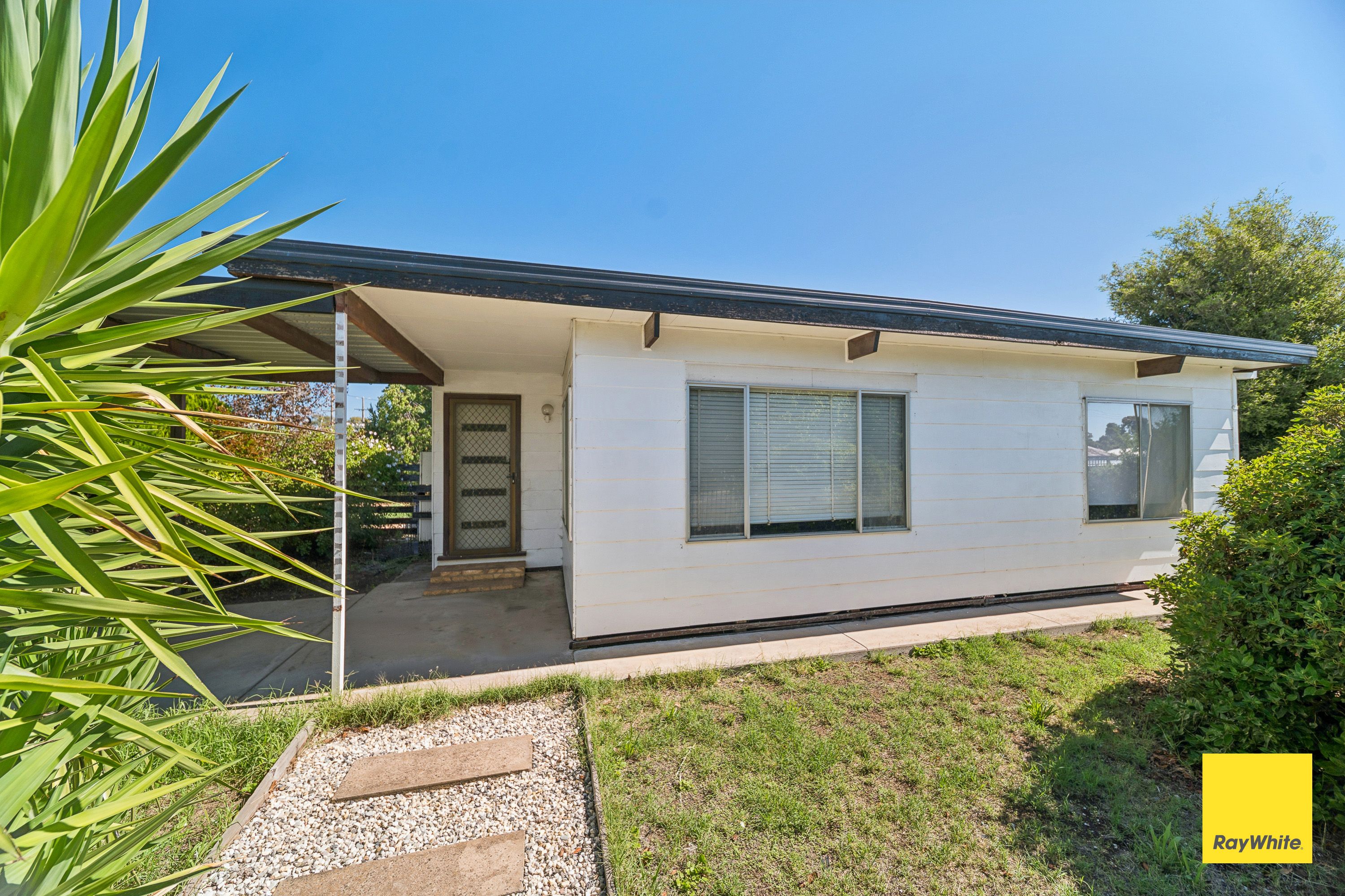 6 Panton Street, Eaglehawk VIC 3556